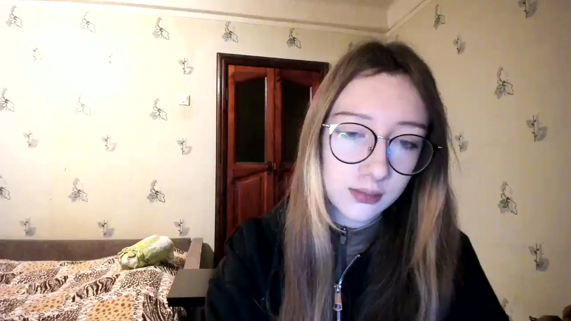 Gallery image thumbnail from CandyyCrushh's myfreecams stream on, 12/13/2024, 20:39 image 11 of 20