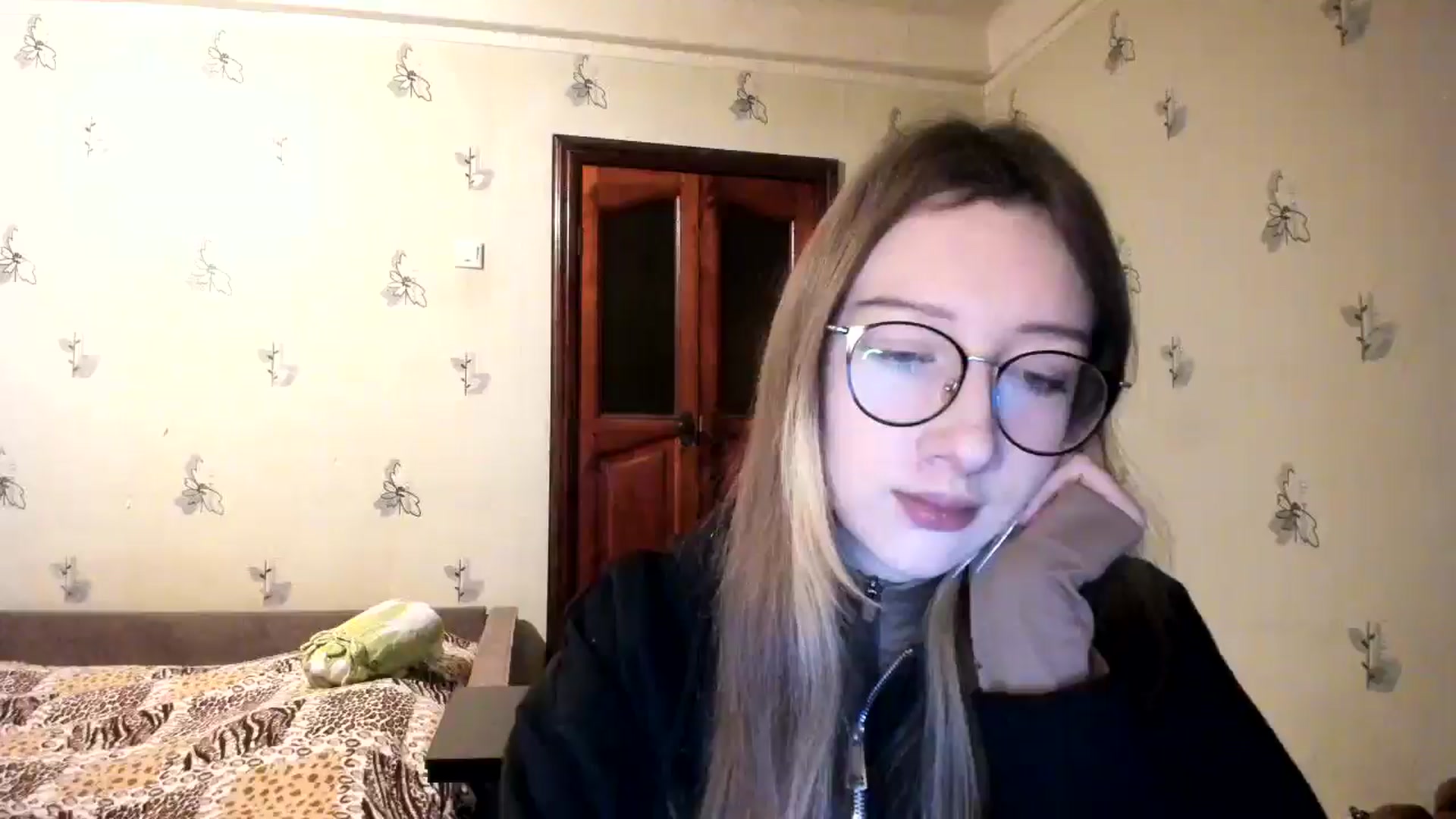 Gallery image thumbnail from CandyyCrushh's myfreecams stream on, 12/13/2024, 20:39 image 17 of 20