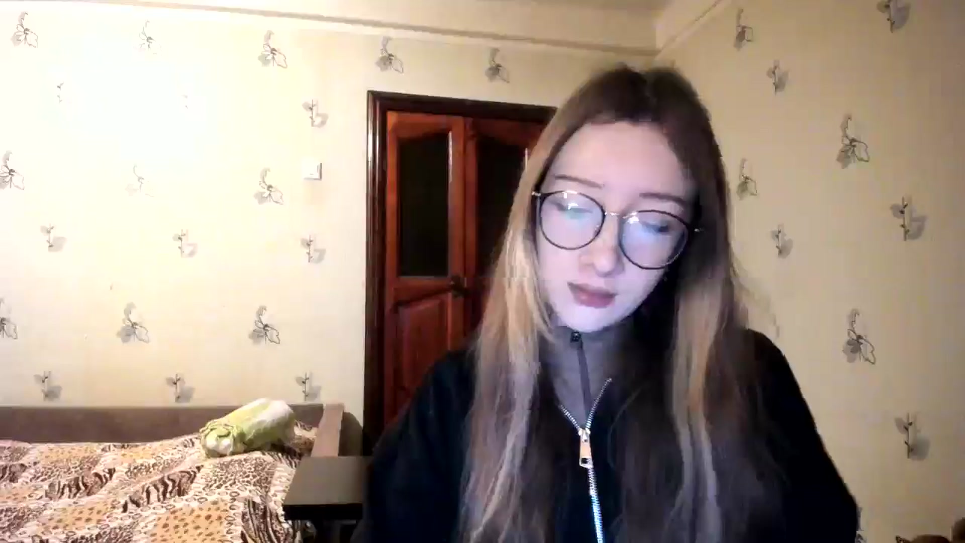Gallery image thumbnail from CandyyCrushh's myfreecams stream on, 12/13/2024, 20:39 image 7 of 20