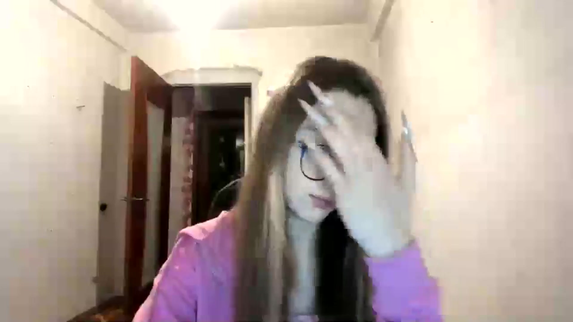 Gallery image thumbnail from CandyyCrushh's myfreecams stream on, 12/21/2024, 05:20 image 10 of 20