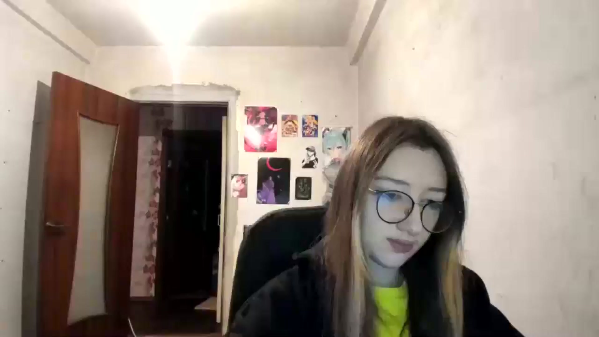 Gallery image thumbnail from CandyyCrushh's myfreecams stream on, 12/23/2024, 03:27 image 9 of 20
