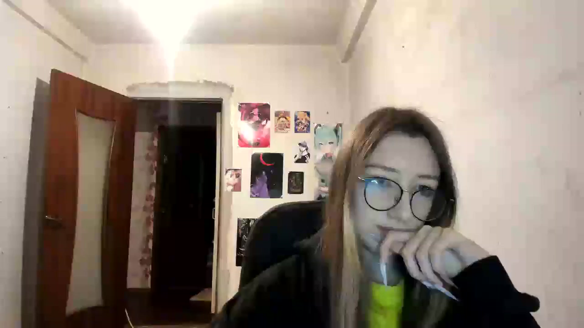 Gallery image thumbnail from CandyyCrushh's myfreecams stream on, 12/23/2024, 03:47 image 18 of 20