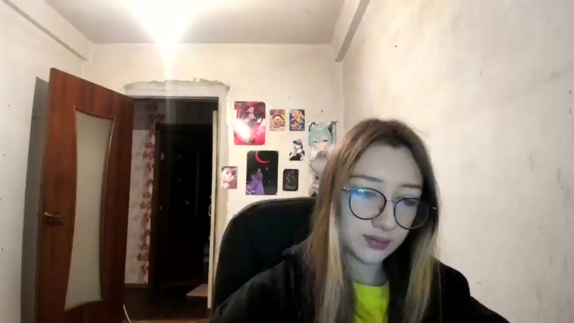 Gallery image thumbnail from CandyyCrushh's myfreecams stream on, 12/23/2024, 03:47 image 7 of 20