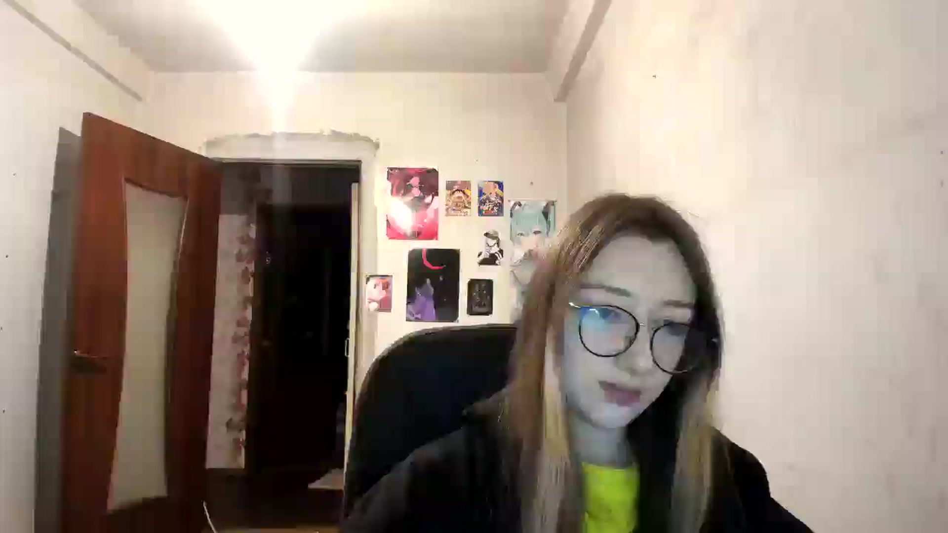 Gallery image thumbnail from CandyyCrushh's myfreecams stream on, 12/23/2024, 03:47 image 9 of 20