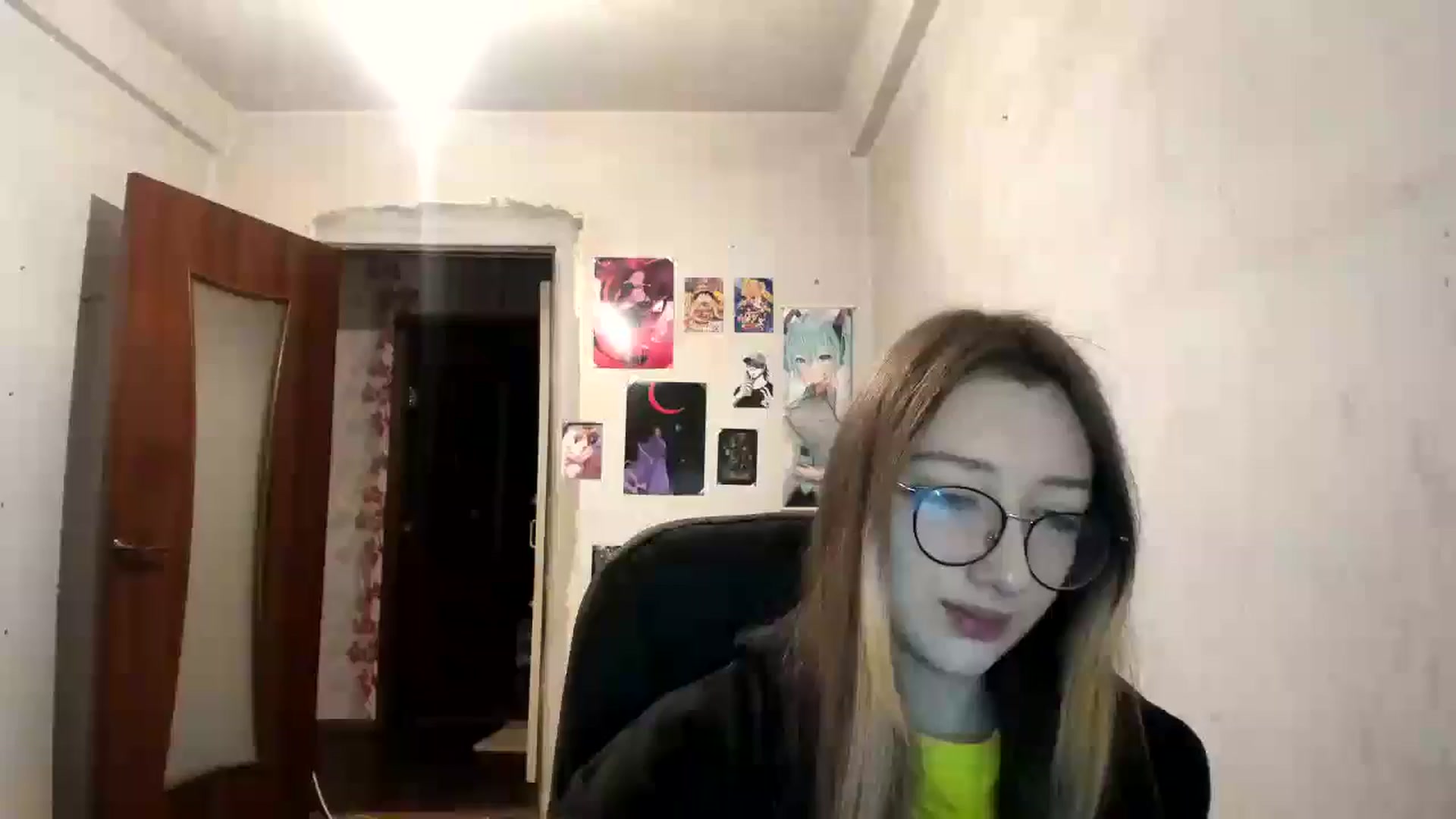 Gallery image thumbnail from CandyyCrushh's myfreecams stream on, 12/23/2024, 03:47 image 4 of 20
