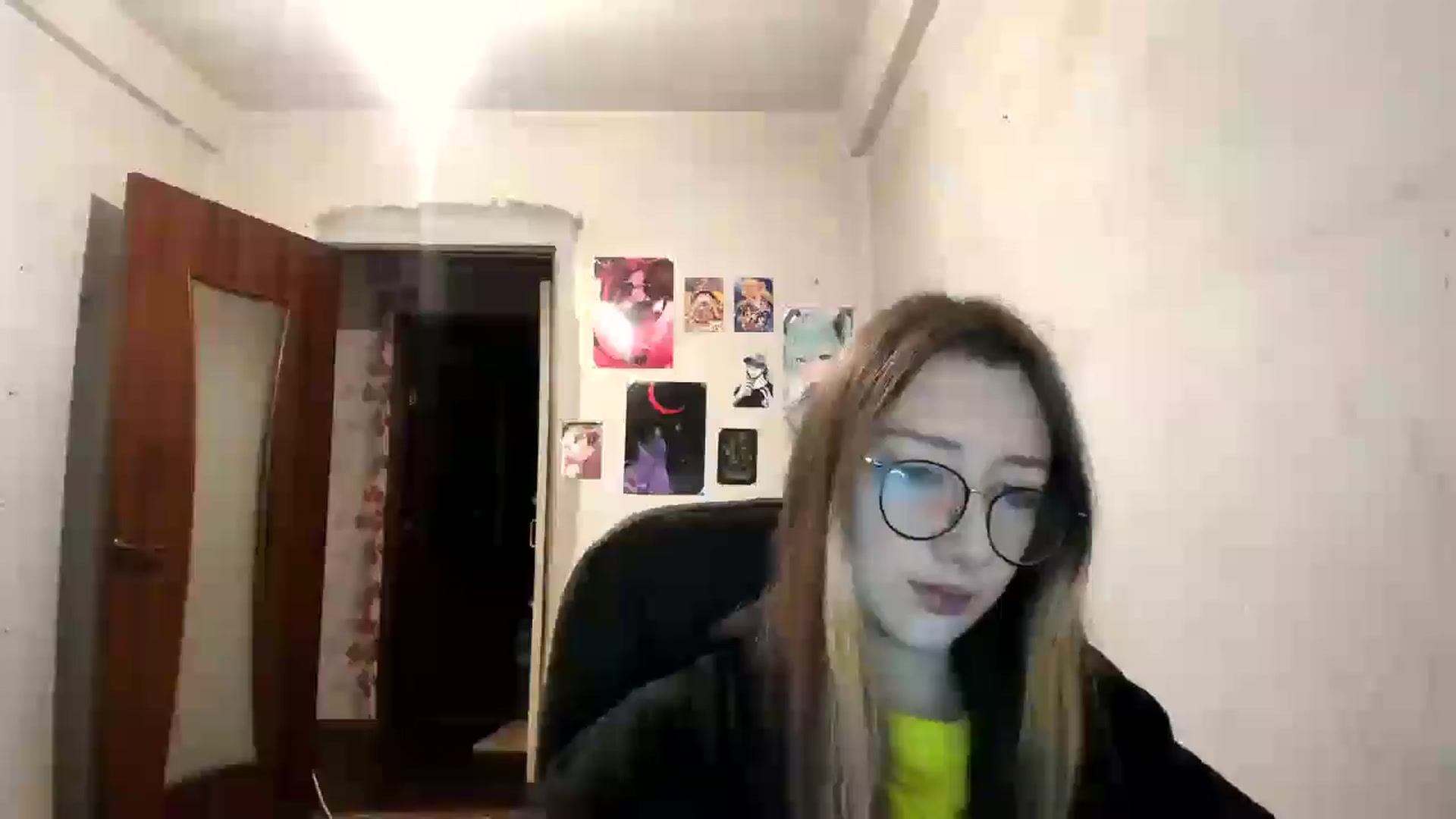 Gallery image thumbnail from CandyyCrushh's myfreecams stream on, 12/23/2024, 03:47 image 2 of 20