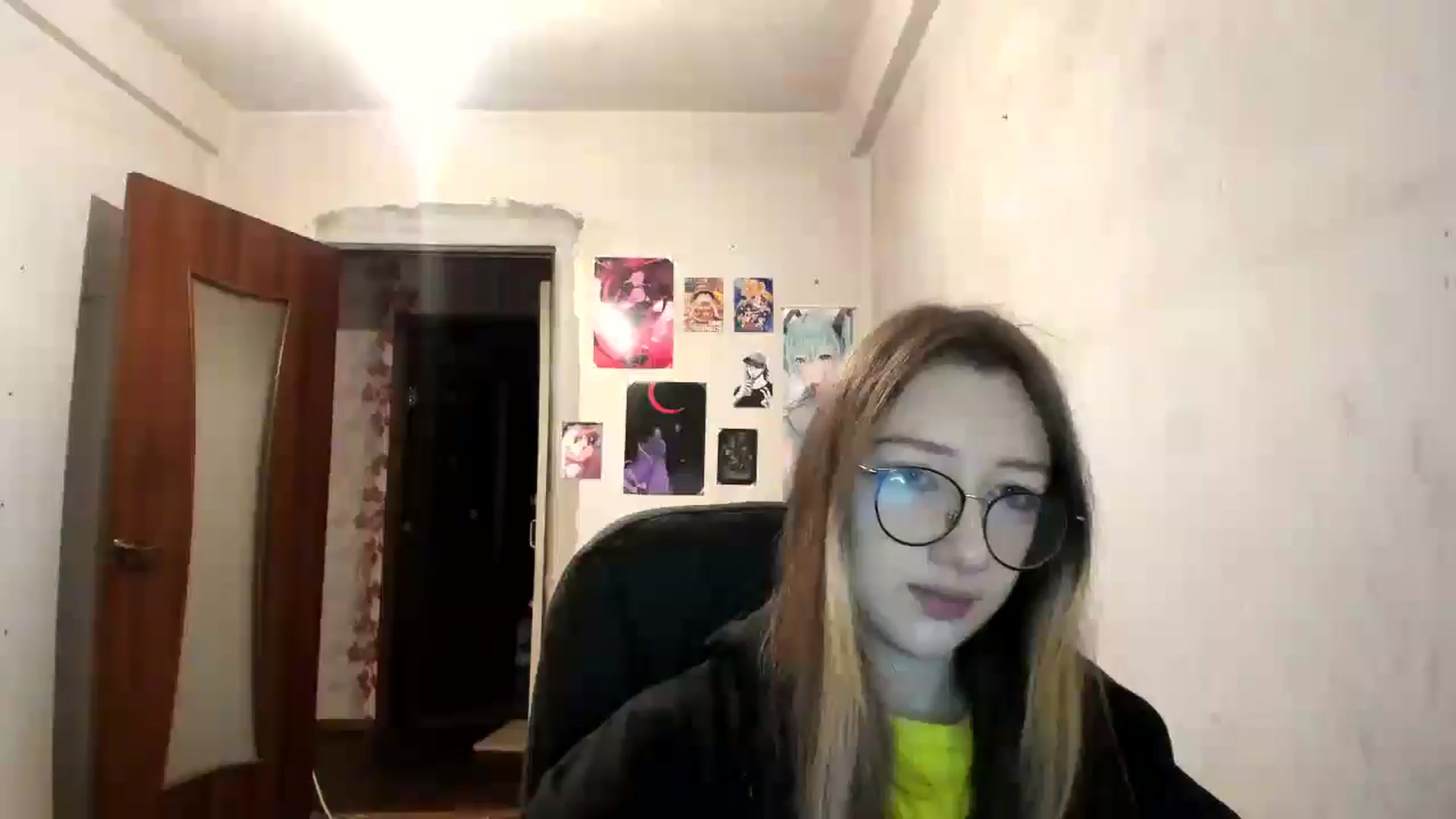 Gallery image thumbnail from CandyyCrushh's myfreecams stream on, 12/23/2024, 03:47 image 11 of 20