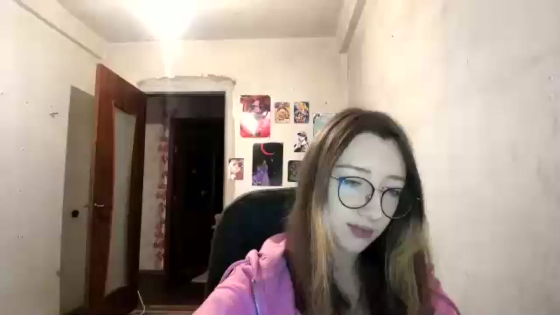 Gallery image thumbnail from CandyyCrushh's myfreecams stream on, 12/25/2024, 02:36 image 17 of 20