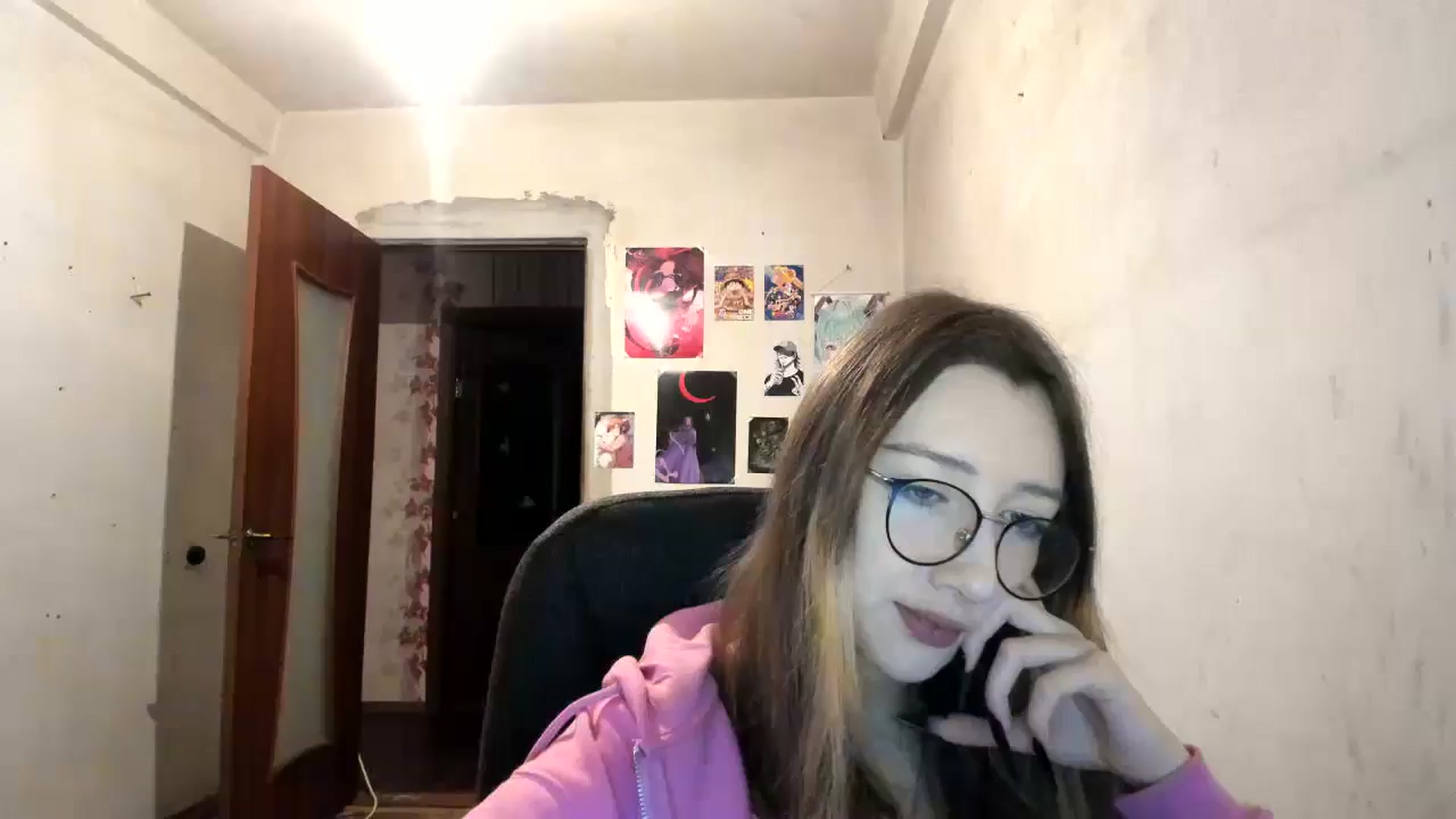 Gallery image thumbnail from CandyyCrushh's myfreecams stream on, 12/25/2024, 02:36 image 1 of 20