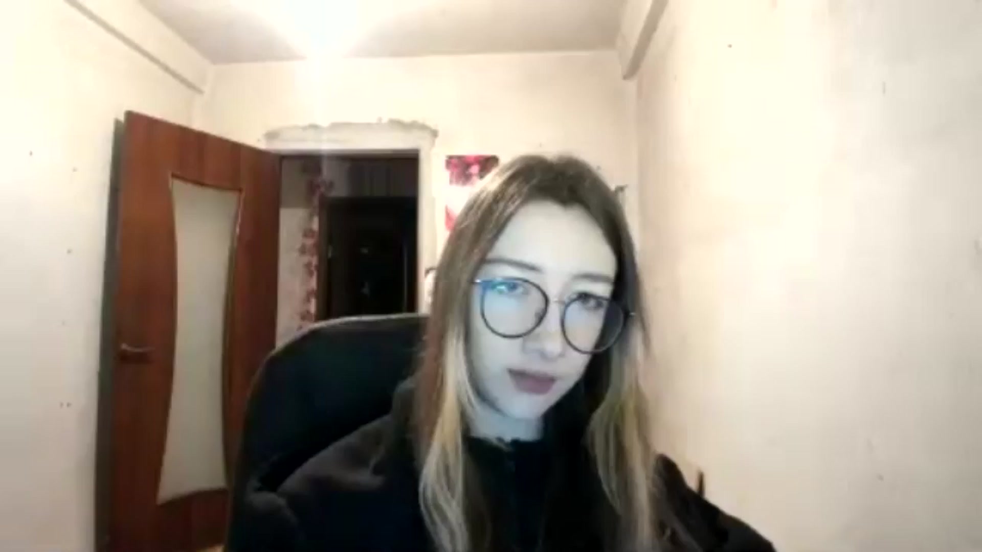 Gallery image thumbnail from CandyyCrushh's myfreecams stream on, 12/27/2024, 02:05 image 13 of 20