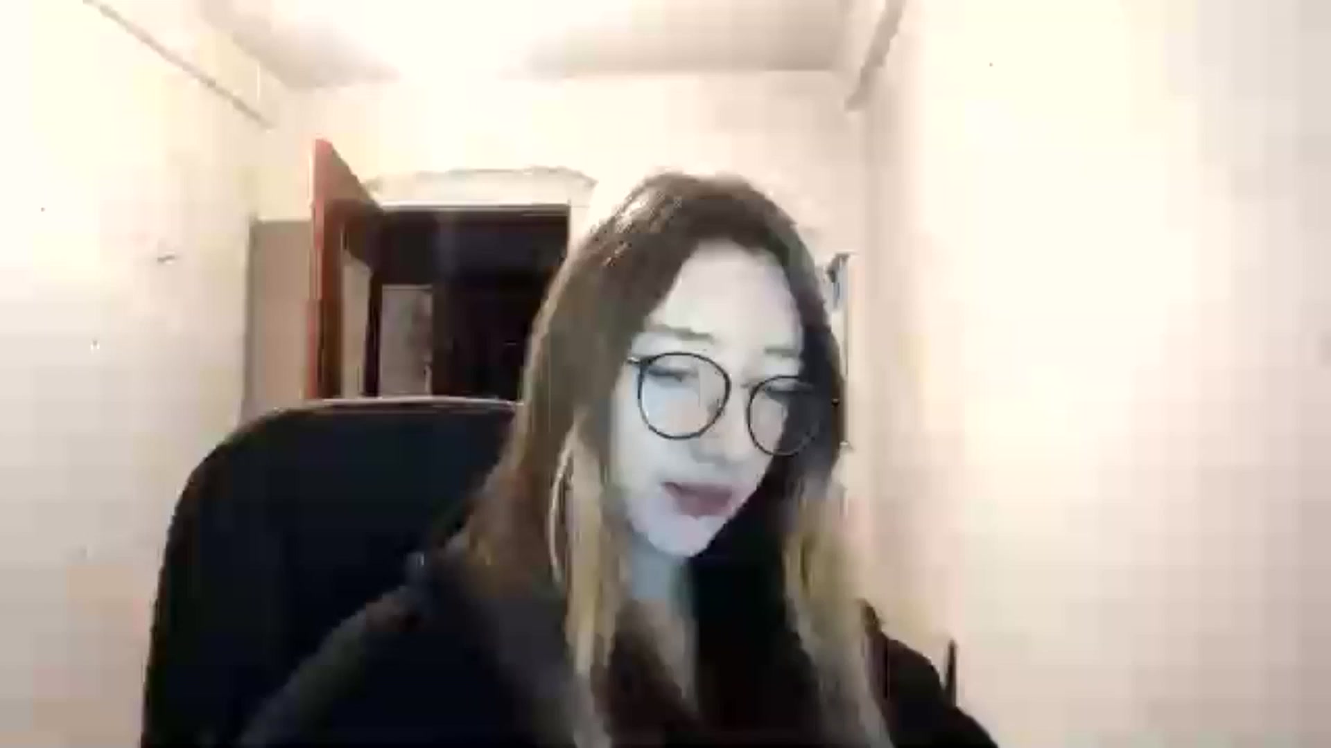 Gallery image thumbnail from CandyyCrushh's myfreecams stream on, 12/28/2024, 01:56 image 1 of 20