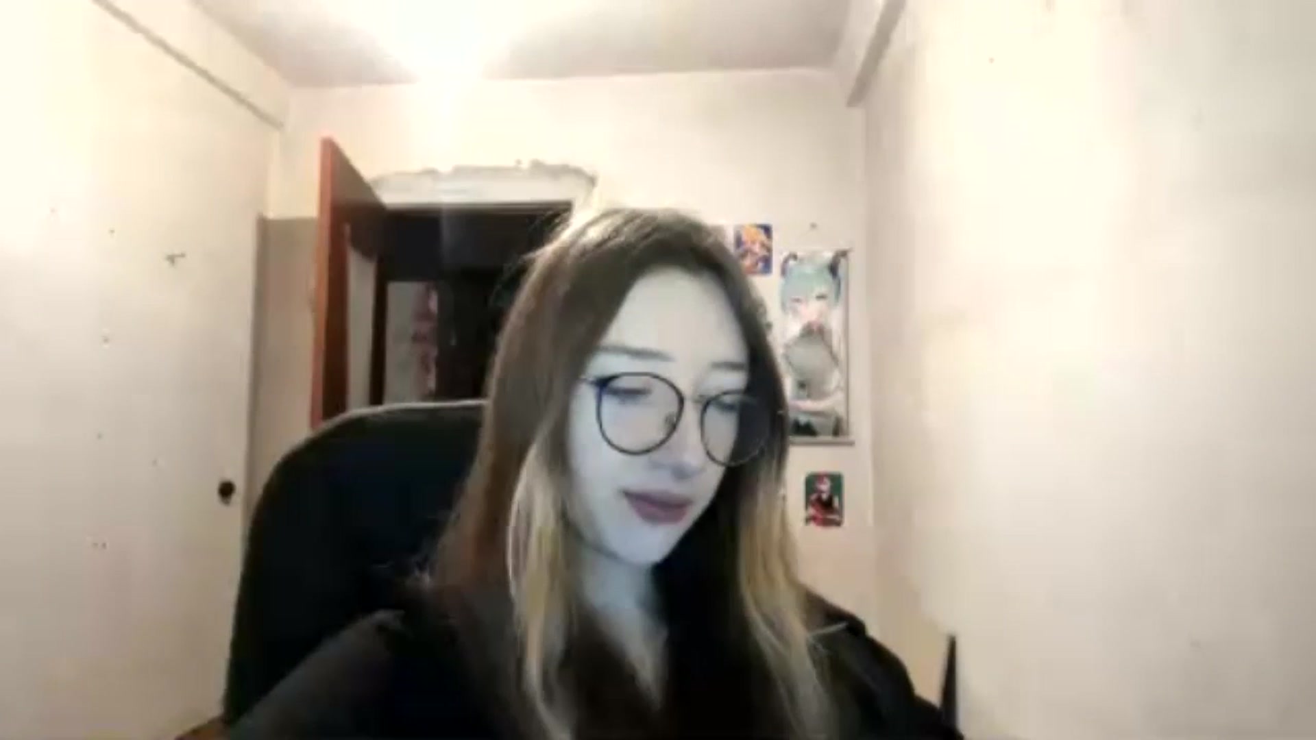 Gallery image thumbnail from CandyyCrushh's myfreecams stream on, 12/28/2024, 02:45 image 10 of 20