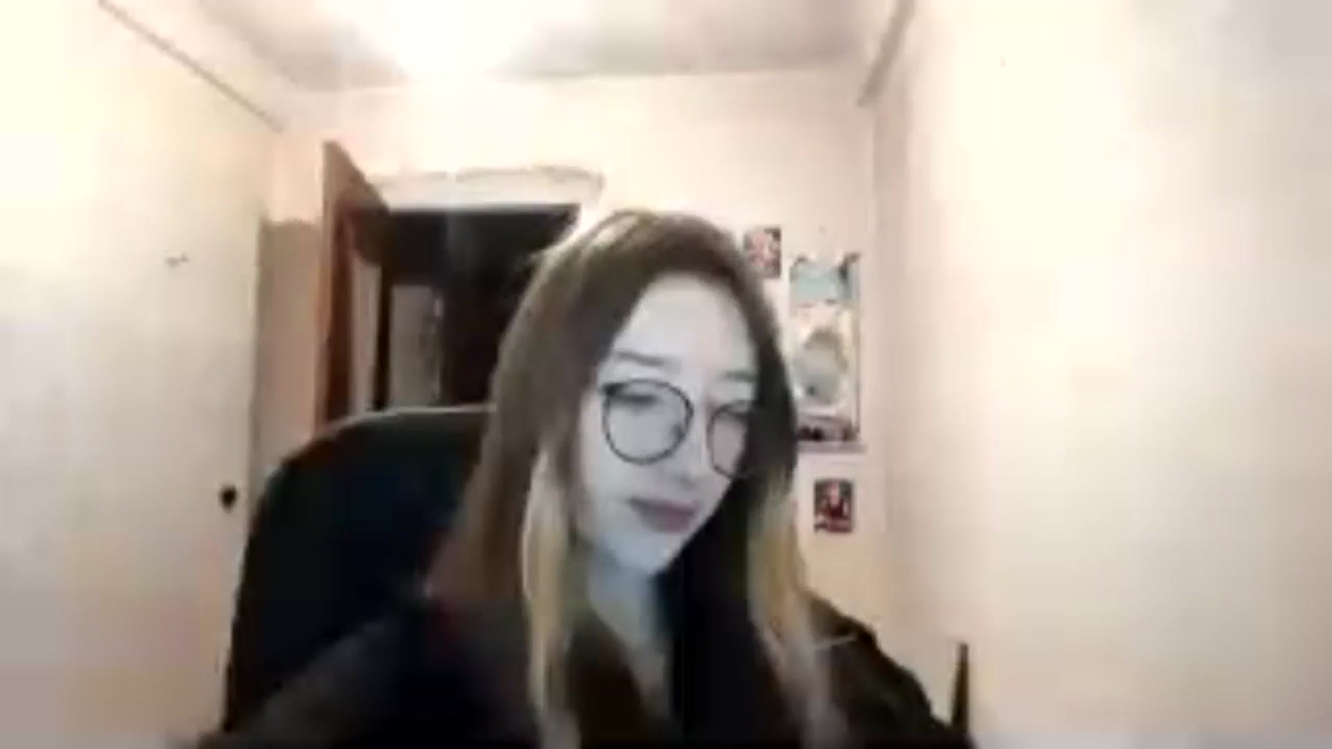 Gallery image thumbnail from CandyyCrushh's myfreecams stream on, 12/28/2024, 02:45 image 2 of 20