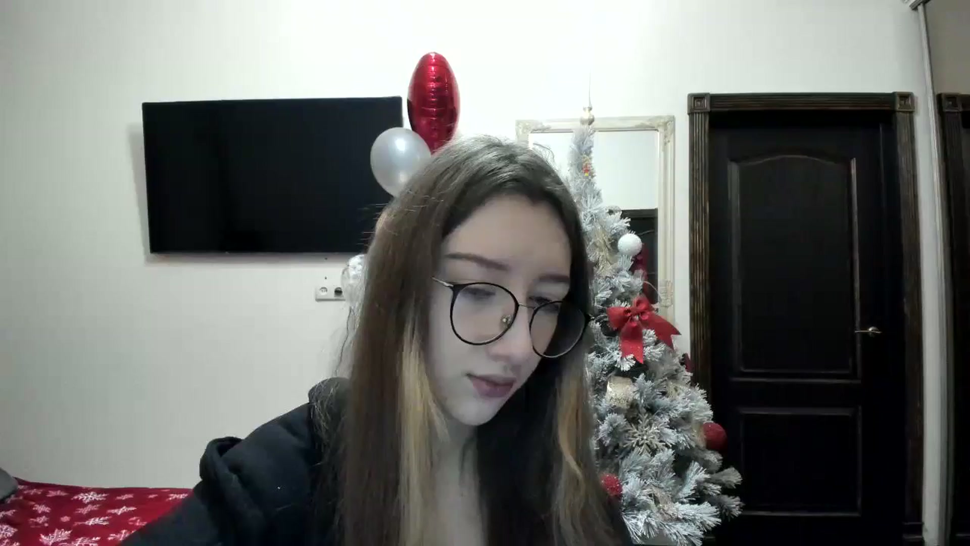 Gallery image thumbnail from CandyyCrushh's myfreecams stream on, 01/12/2025, 16:04 image 6 of 20