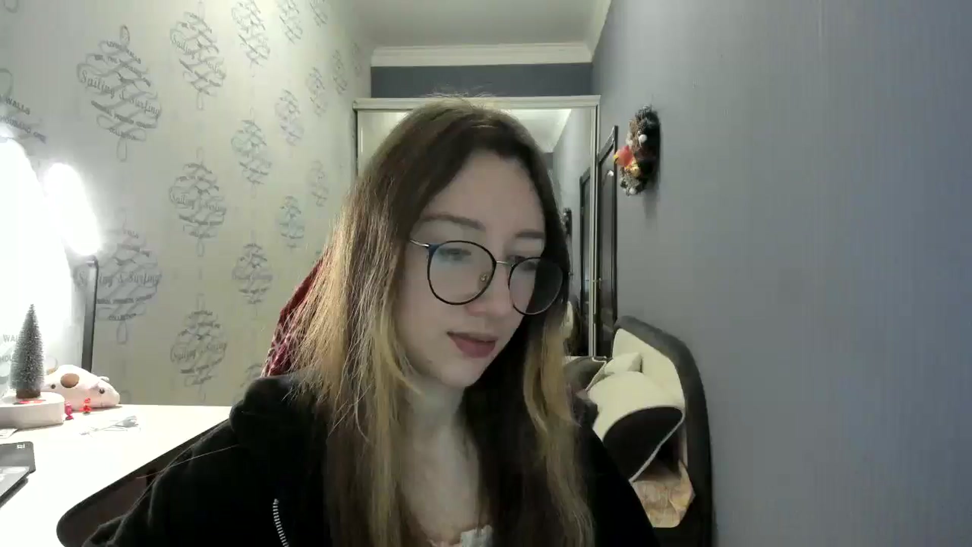 Gallery image thumbnail from CandyyCrushh's myfreecams stream on, 01/13/2025, 19:52 image 10 of 20