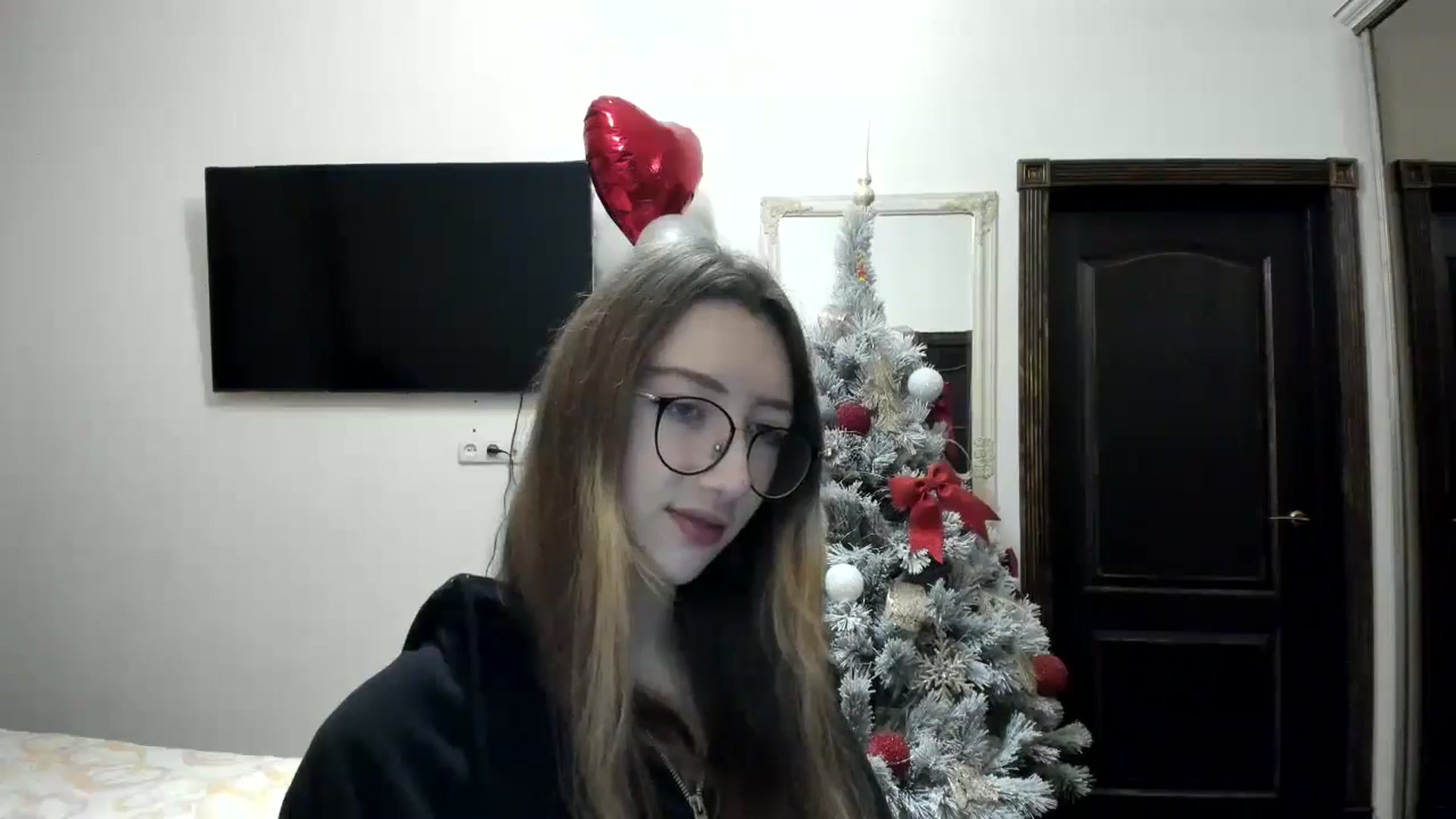 Gallery image thumbnail from CandyyCrushh's myfreecams stream on, 01/15/2025, 15:12 image 11 of 20