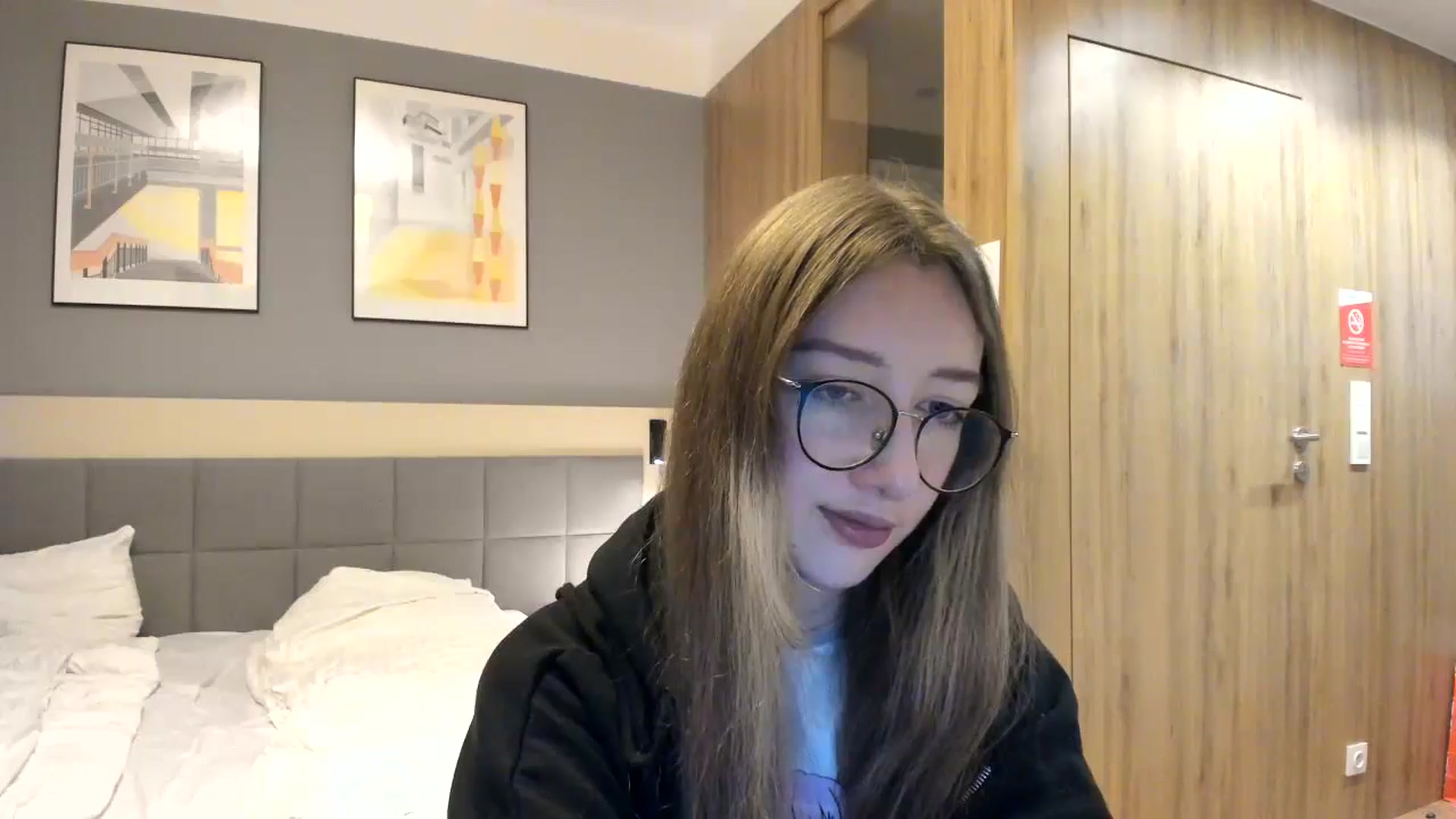 Gallery image thumbnail from CandyyCrushh's myfreecams stream on, 01/23/2025, 20:06 image 15 of 20
