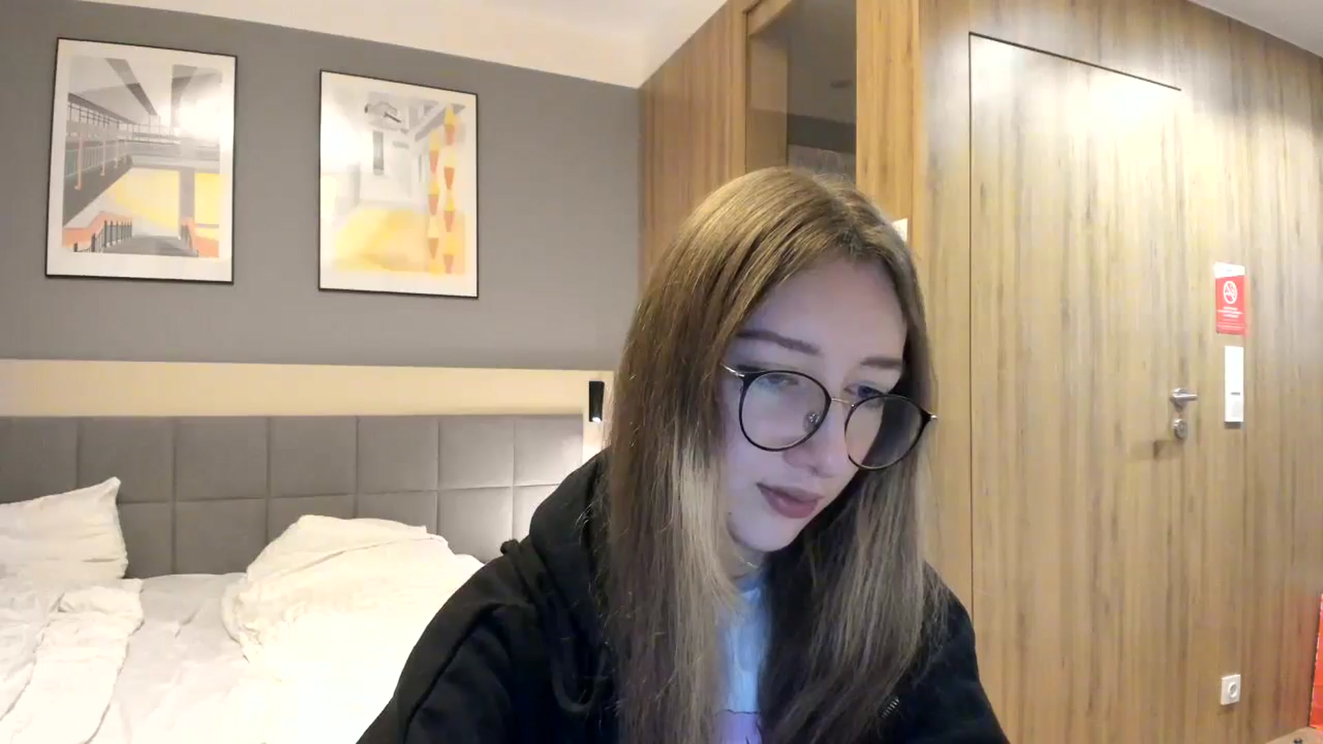 Gallery image thumbnail from CandyyCrushh's myfreecams stream on, 01/23/2025, 20:06 image 16 of 20