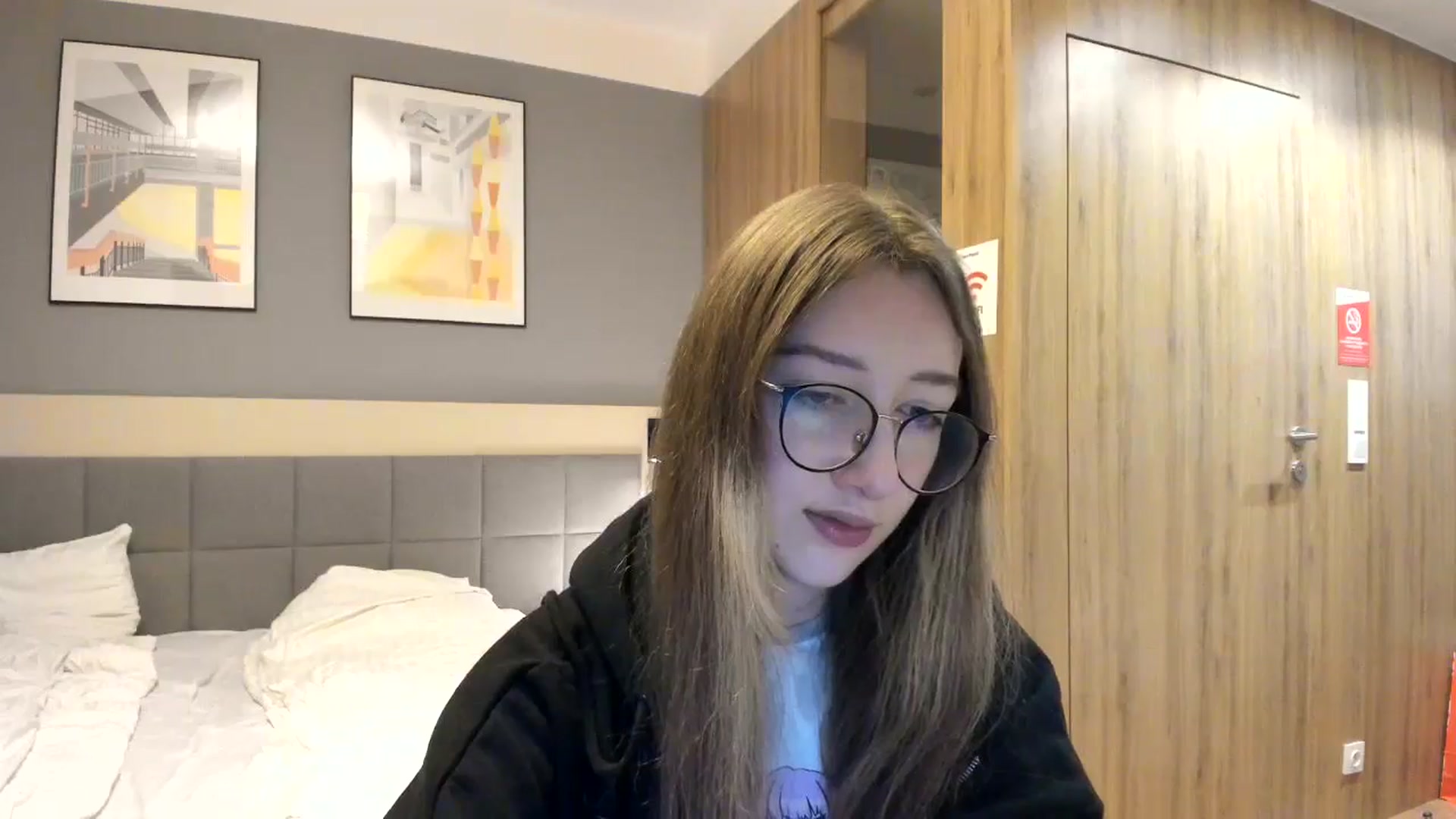 Gallery image thumbnail from CandyyCrushh's myfreecams stream on, 01/23/2025, 20:06 image 18 of 20