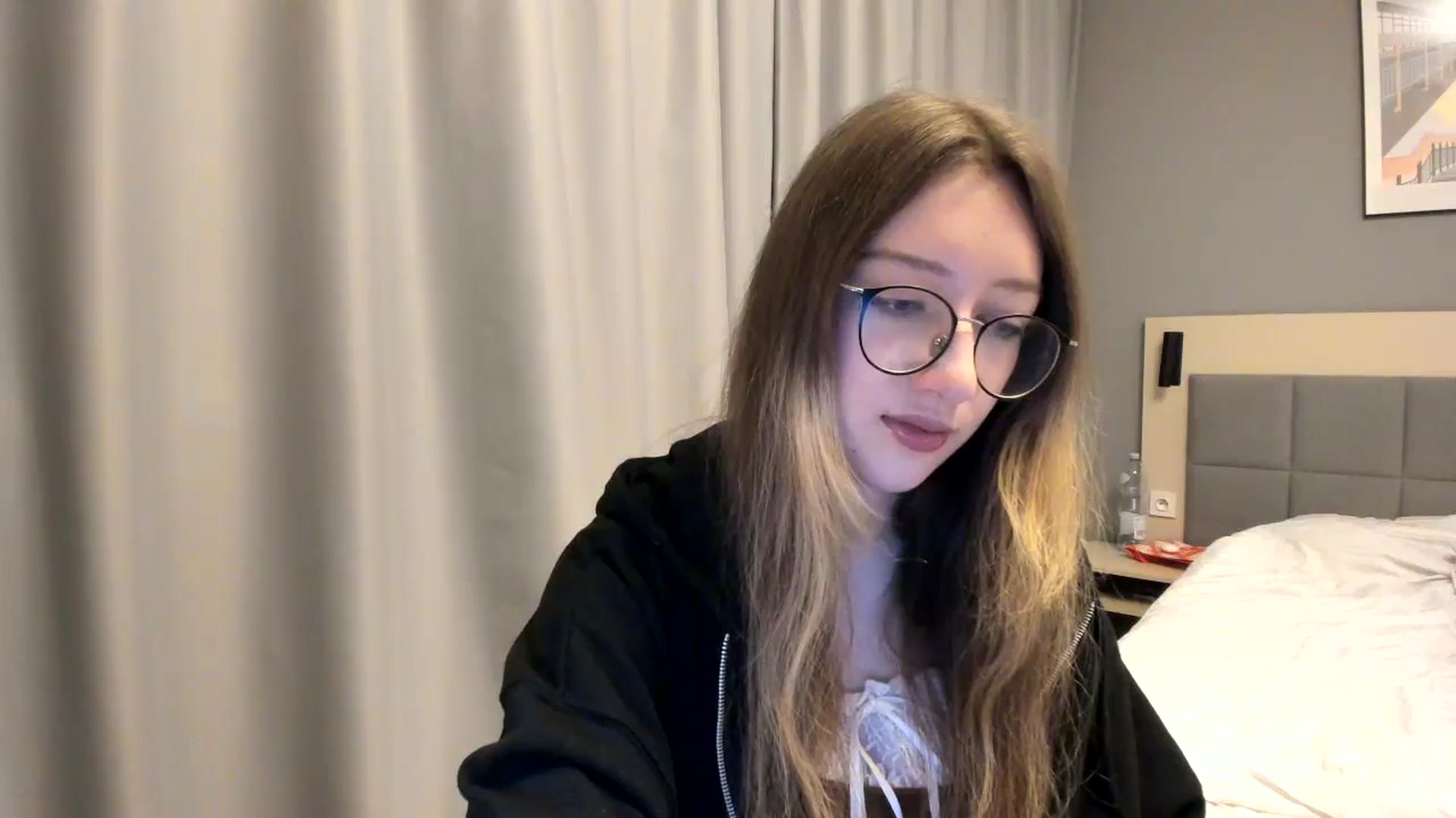 Gallery image thumbnail from CandyyCrushh's myfreecams stream on, 01/25/2025, 21:02 image 13 of 20