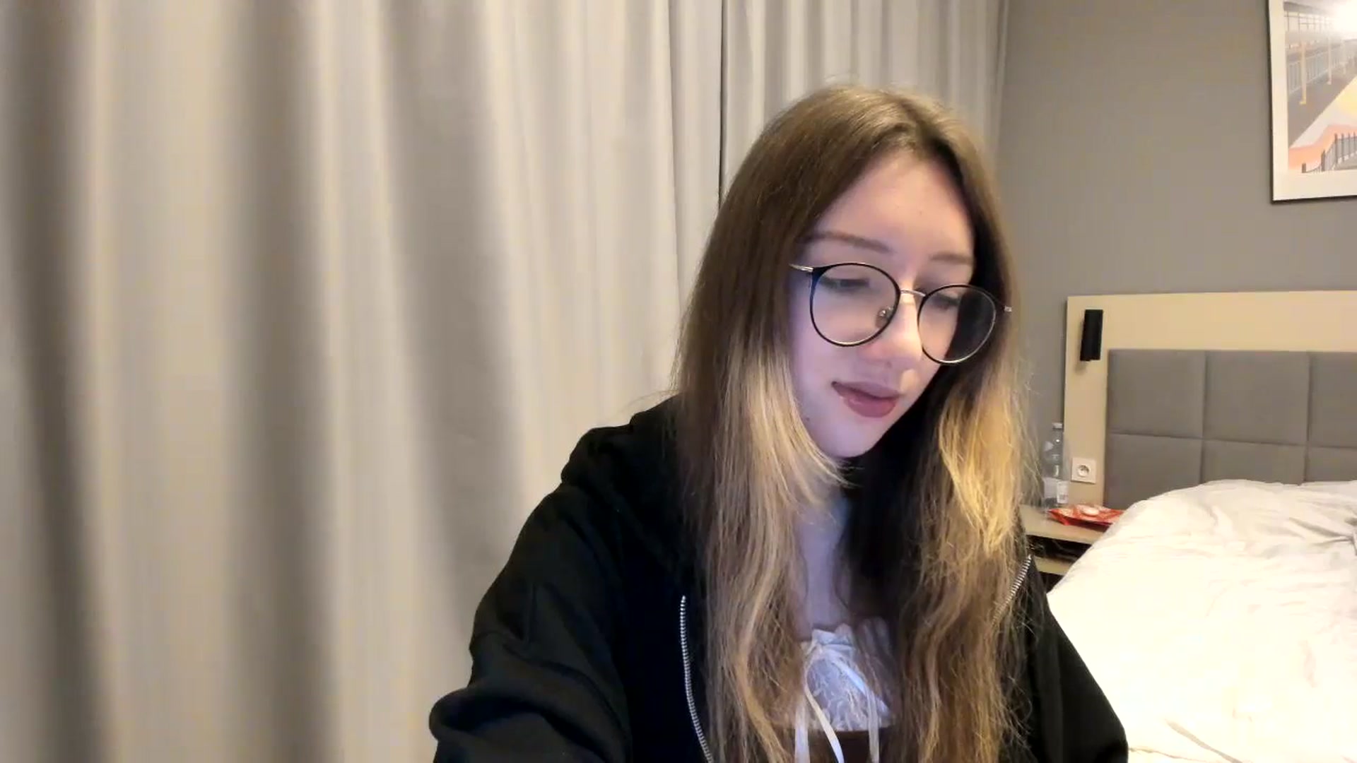 Gallery image thumbnail from CandyyCrushh's myfreecams stream on, 01/25/2025, 21:02 image 10 of 20