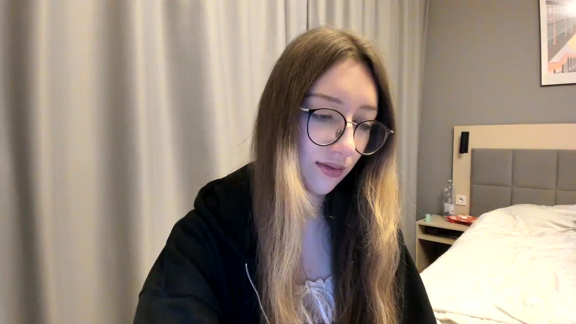Gallery image thumbnail from CandyyCrushh's myfreecams stream on, 01/25/2025, 22:52 image 7 of 20