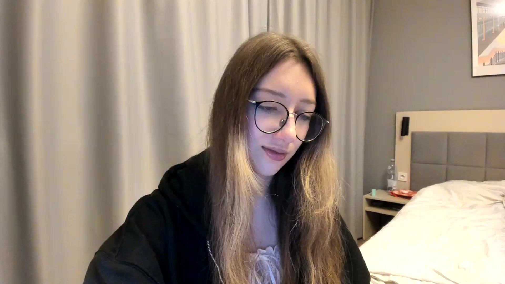 Gallery image thumbnail from CandyyCrushh's myfreecams stream on, 01/25/2025, 22:52 image 10 of 20