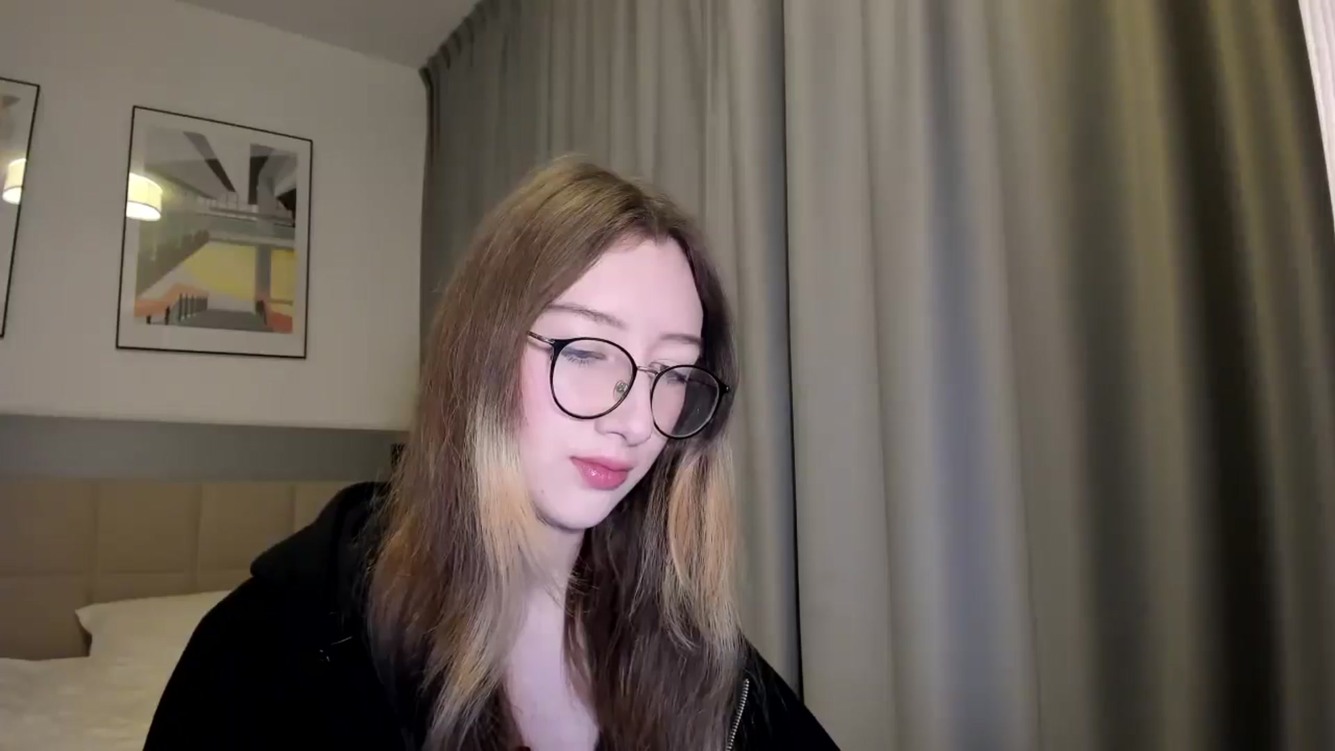 Gallery image thumbnail from CandyyCrushh's myfreecams stream on, 01/26/2025, 19:59 image 7 of 20
