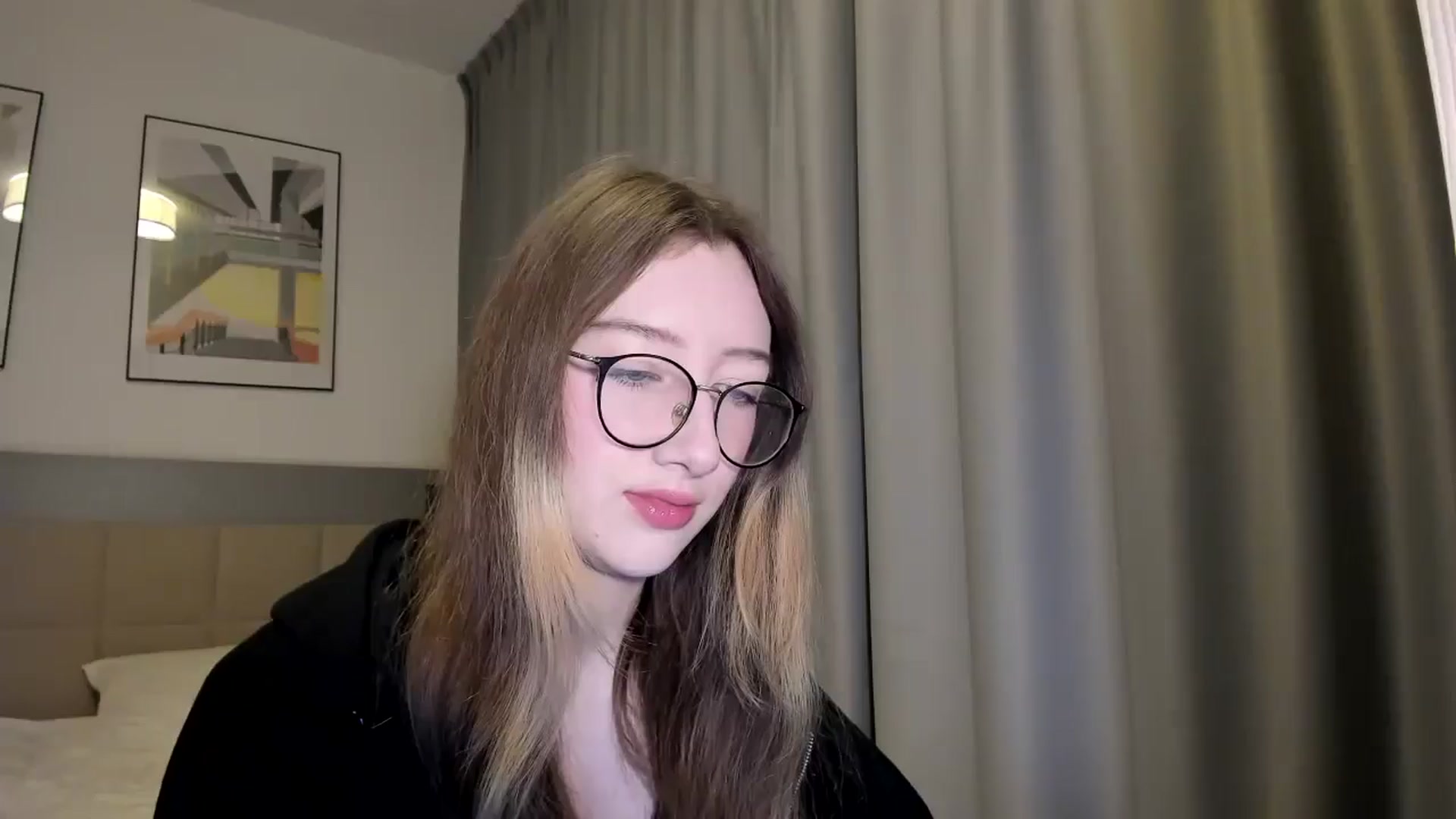 Gallery image thumbnail from CandyyCrushh's myfreecams stream on, 01/26/2025, 19:59 image 5 of 20