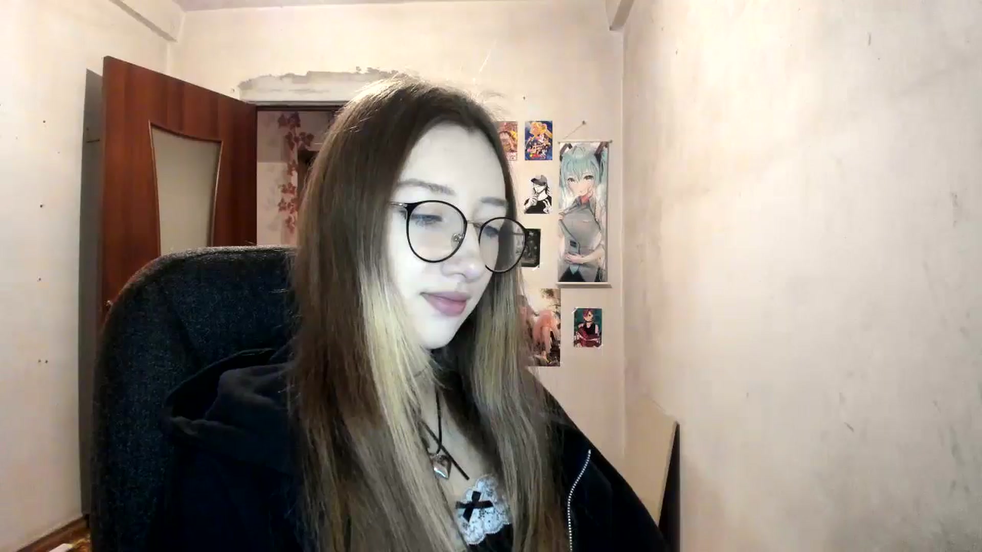 Gallery image thumbnail from CandyyCrushh's myfreecams stream on, 02/03/2025, 15:35 image 2 of 20