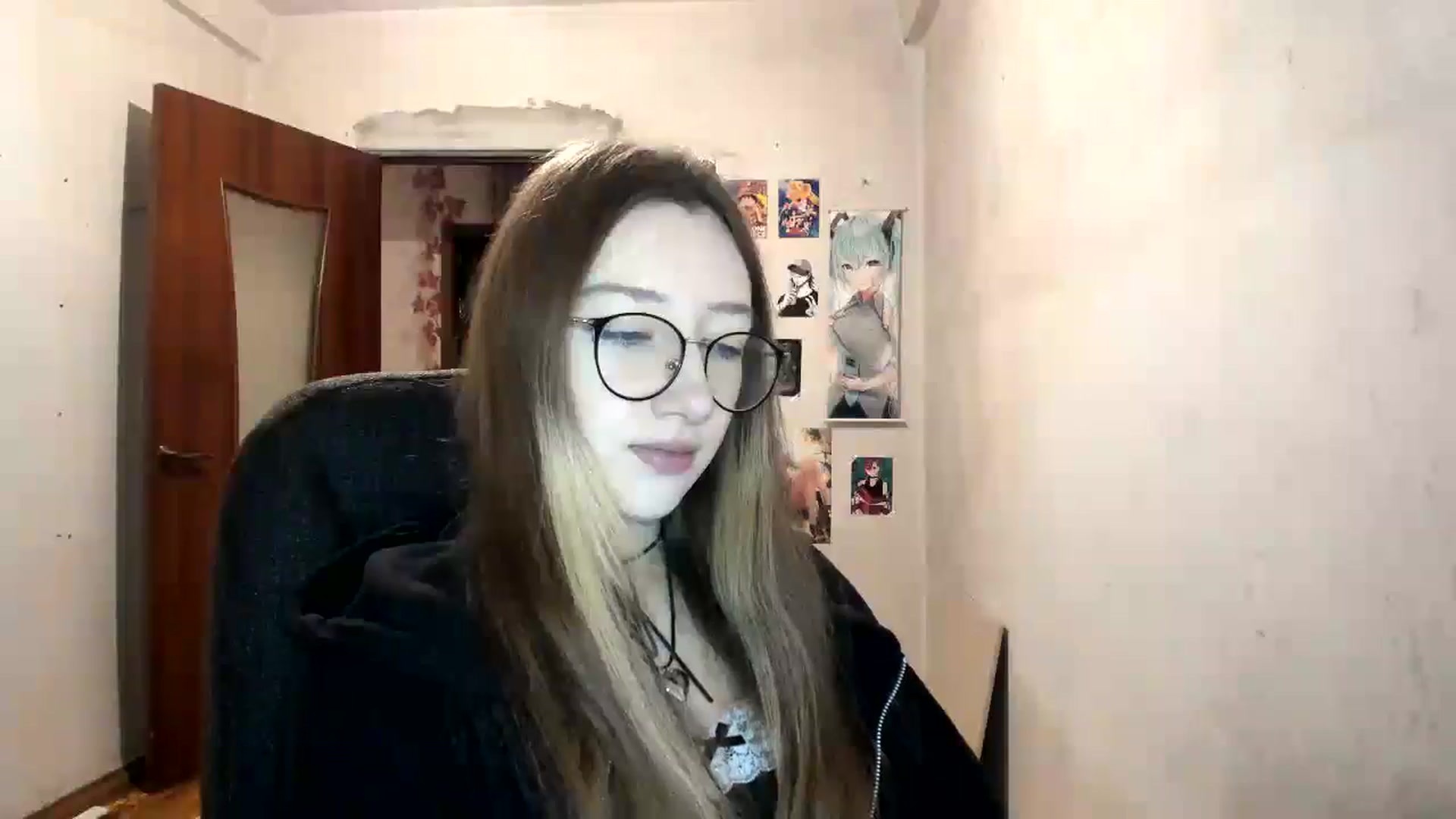 Gallery image thumbnail from CandyyCrushh's myfreecams stream on, 02/03/2025, 15:35 image 17 of 20