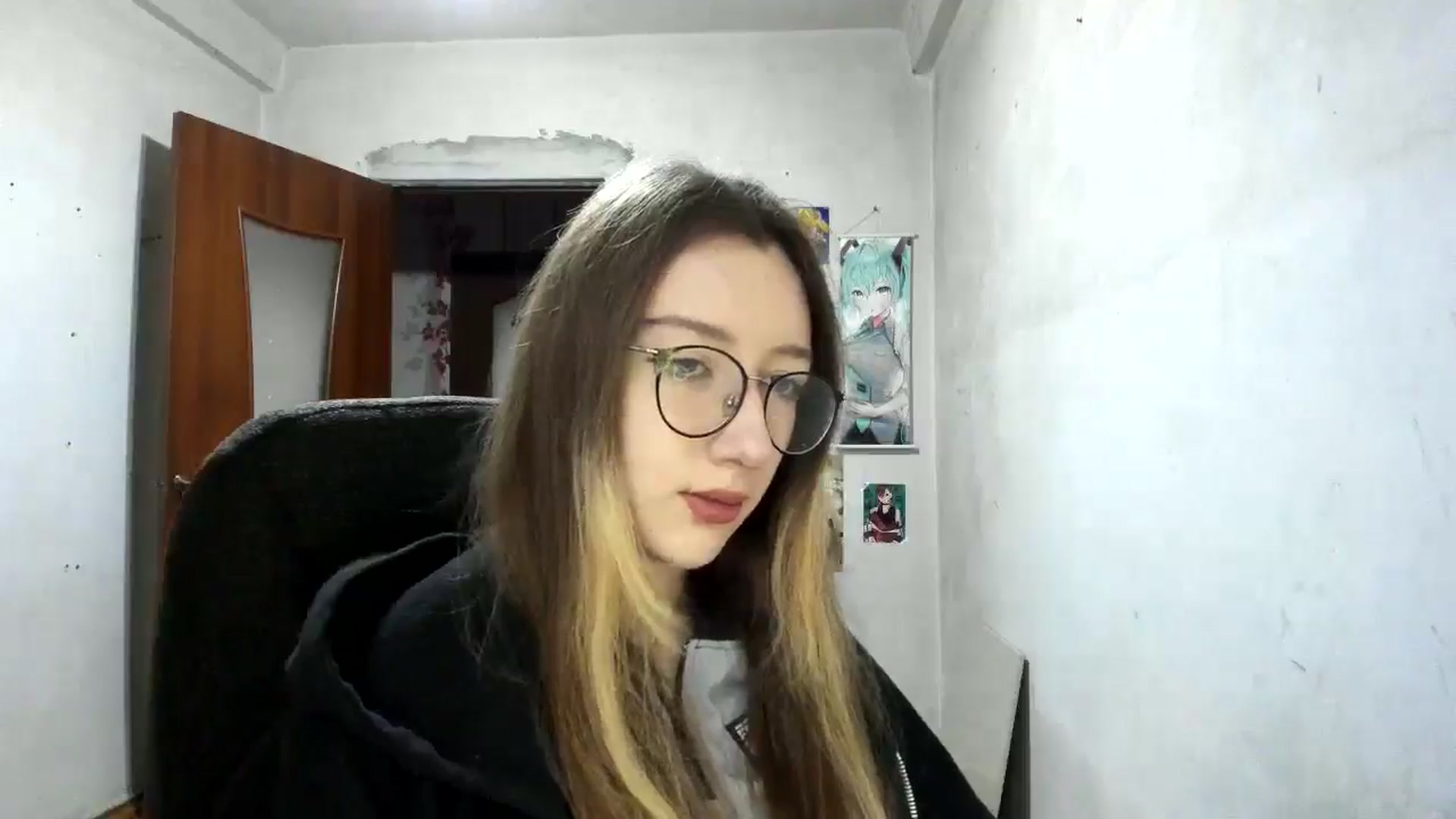 Gallery image thumbnail from CandyyCrushh's myfreecams stream on, 02/06/2025, 14:27 image 3 of 20