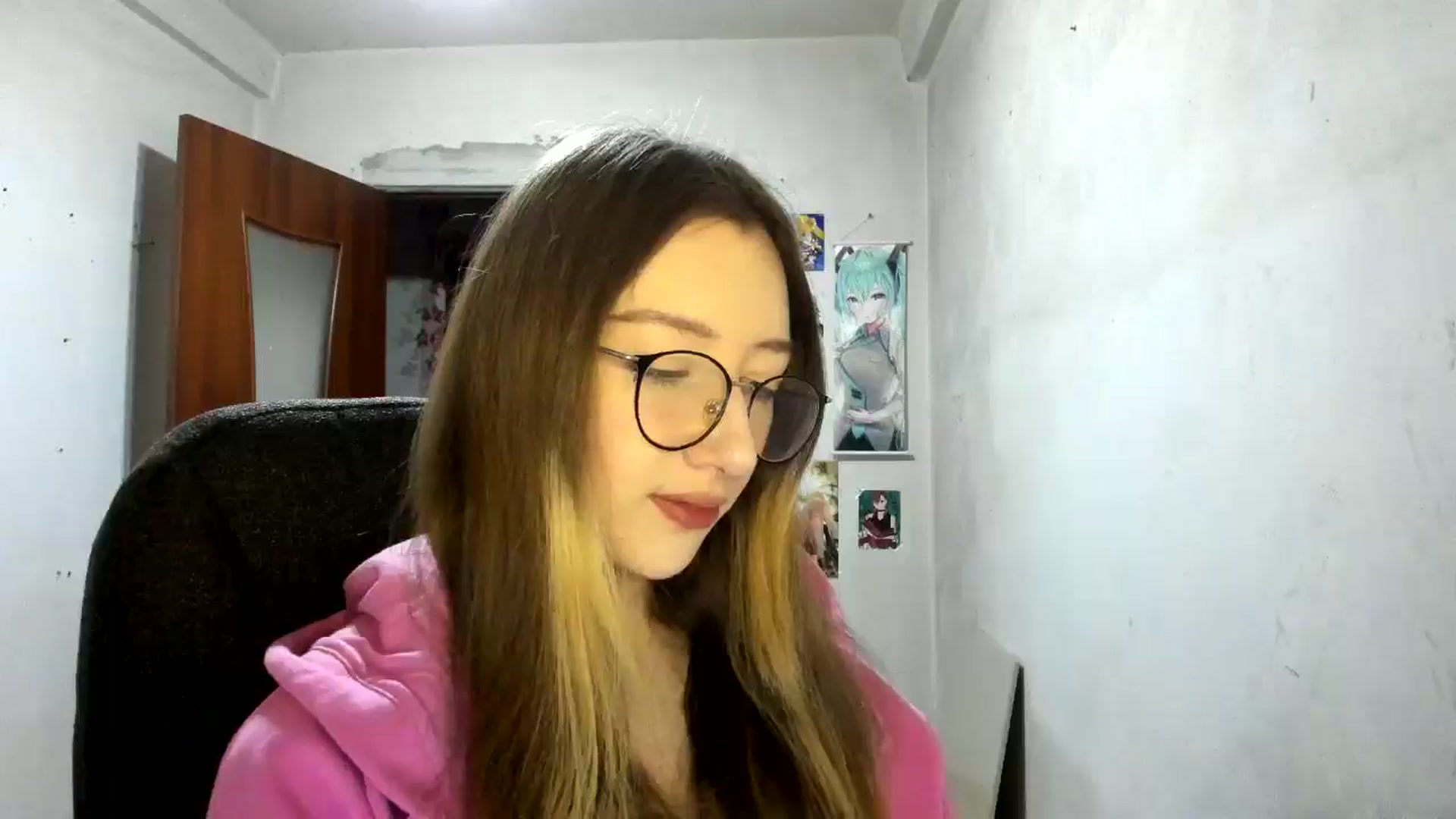 Gallery image thumbnail from CandyyCrushh's myfreecams stream on, 02/08/2025, 15:57 image 11 of 20
