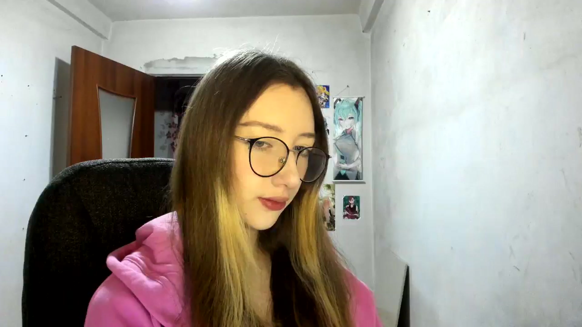 Gallery image thumbnail from CandyyCrushh's myfreecams stream on, 02/08/2025, 15:57 image 4 of 20