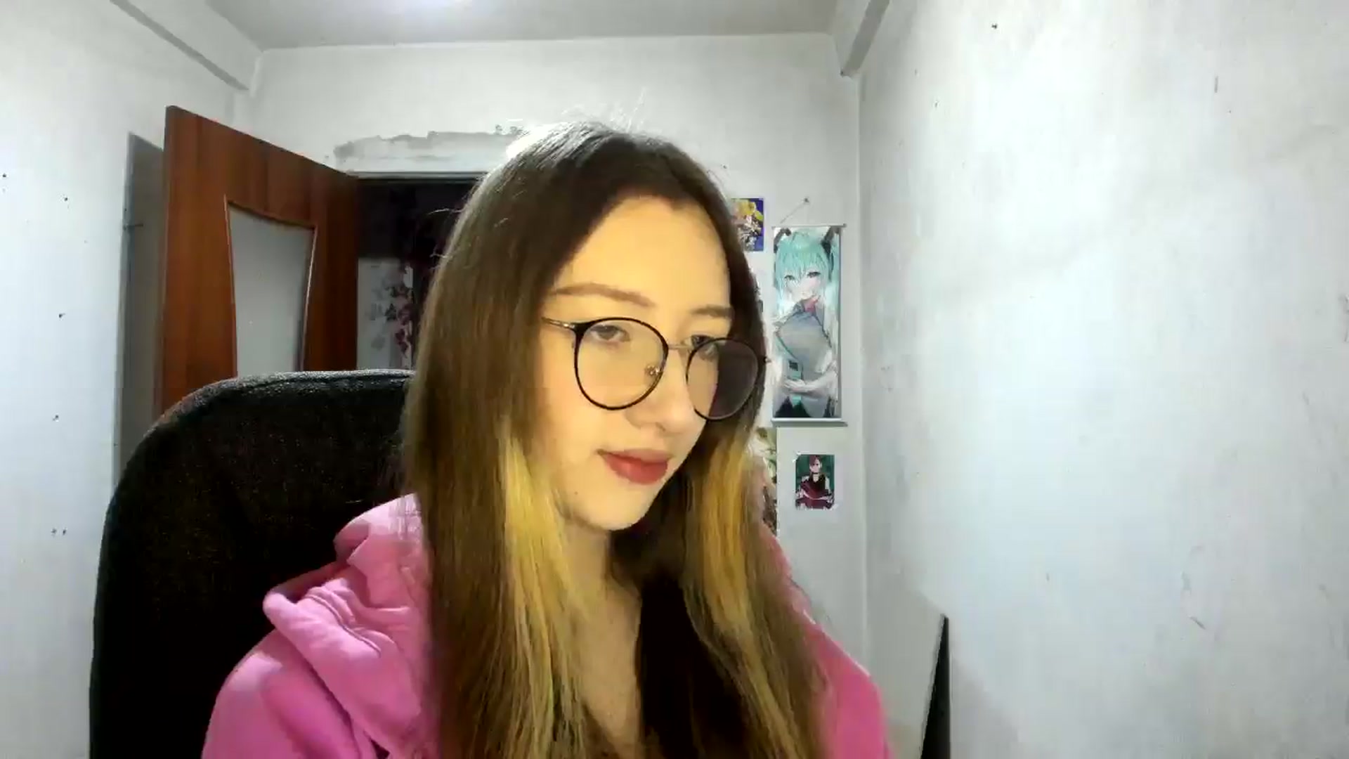 Gallery image thumbnail from CandyyCrushh's myfreecams stream on, 02/08/2025, 15:57 image 8 of 20