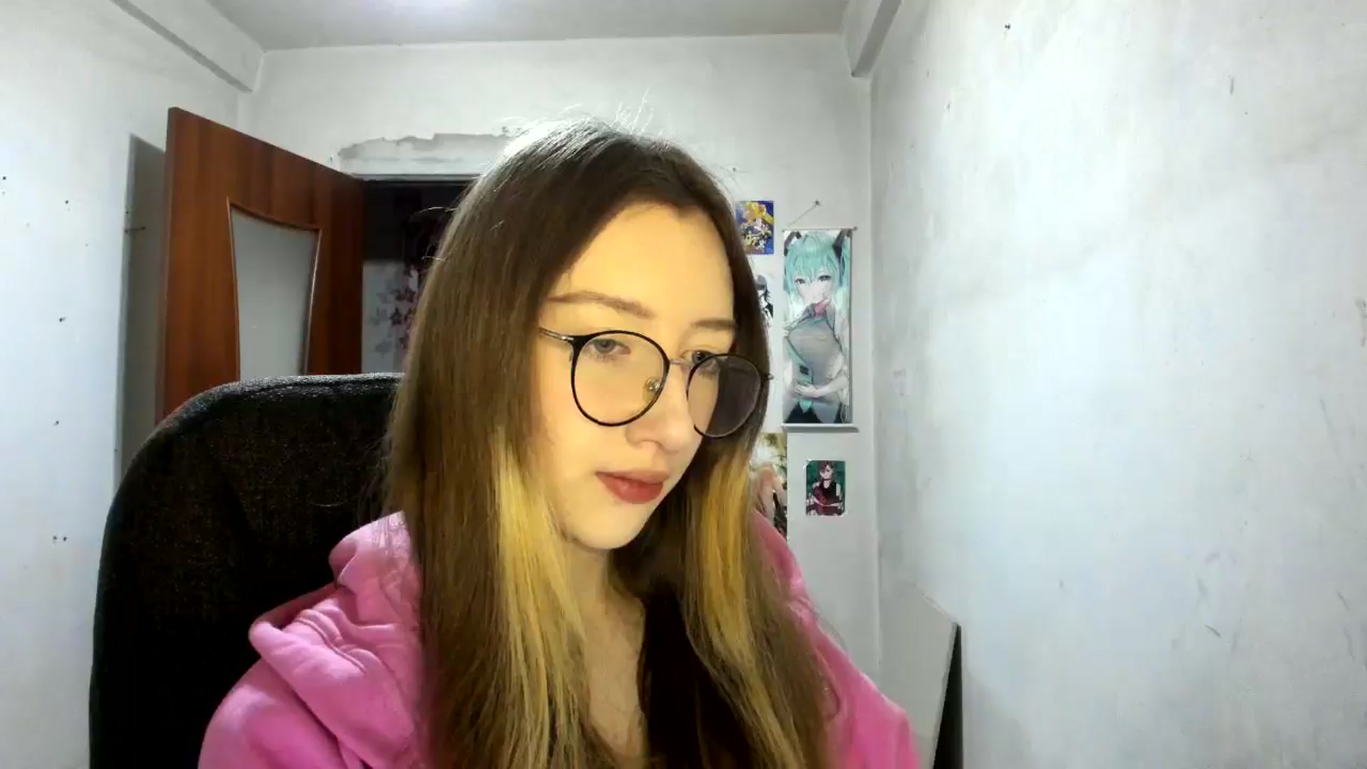 Gallery image thumbnail from CandyyCrushh's myfreecams stream on, 02/08/2025, 15:57 image 18 of 20