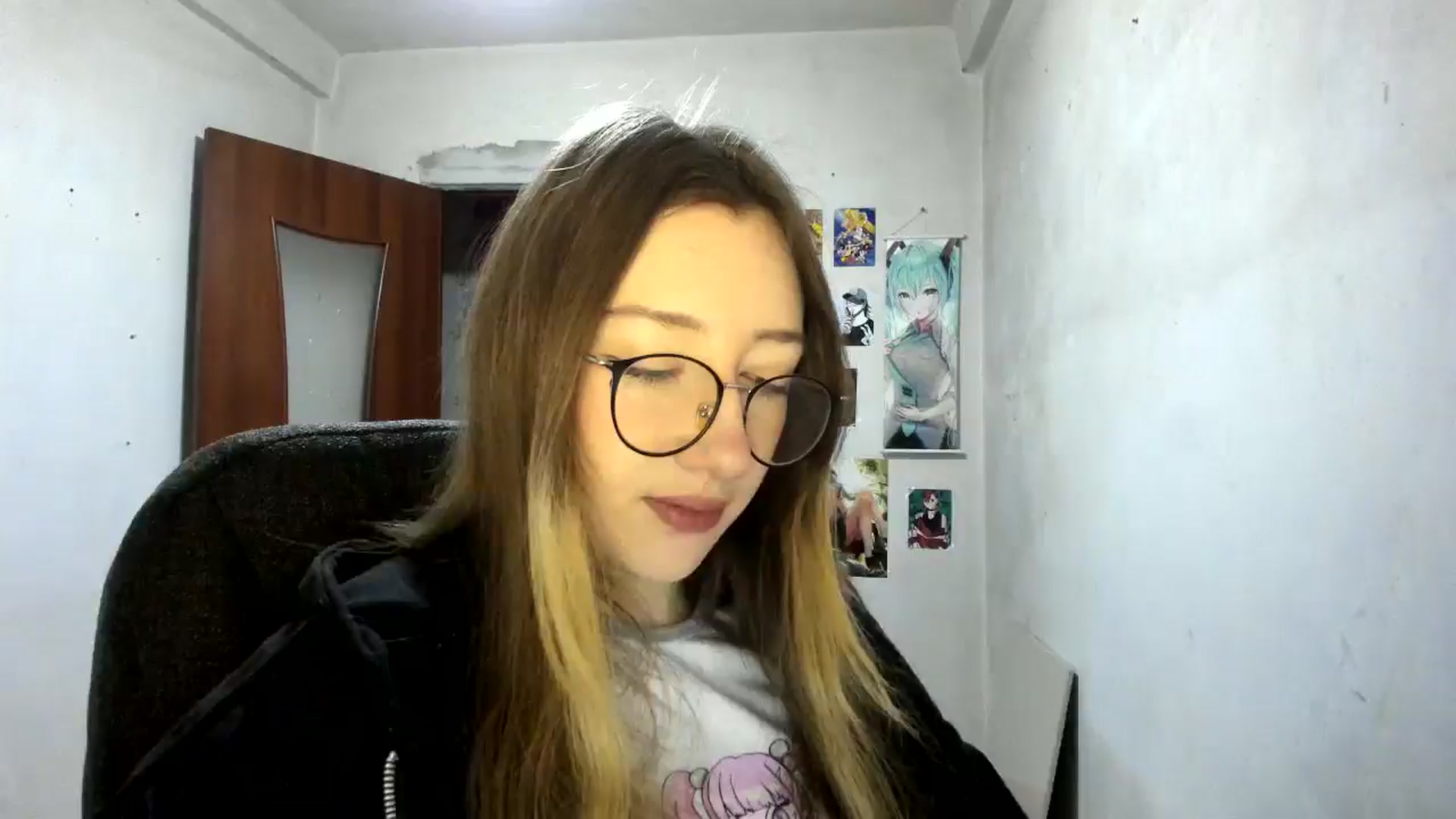 Gallery image thumbnail from CandyyCrushh's myfreecams stream on, 02/09/2025, 14:34 image 15 of 20