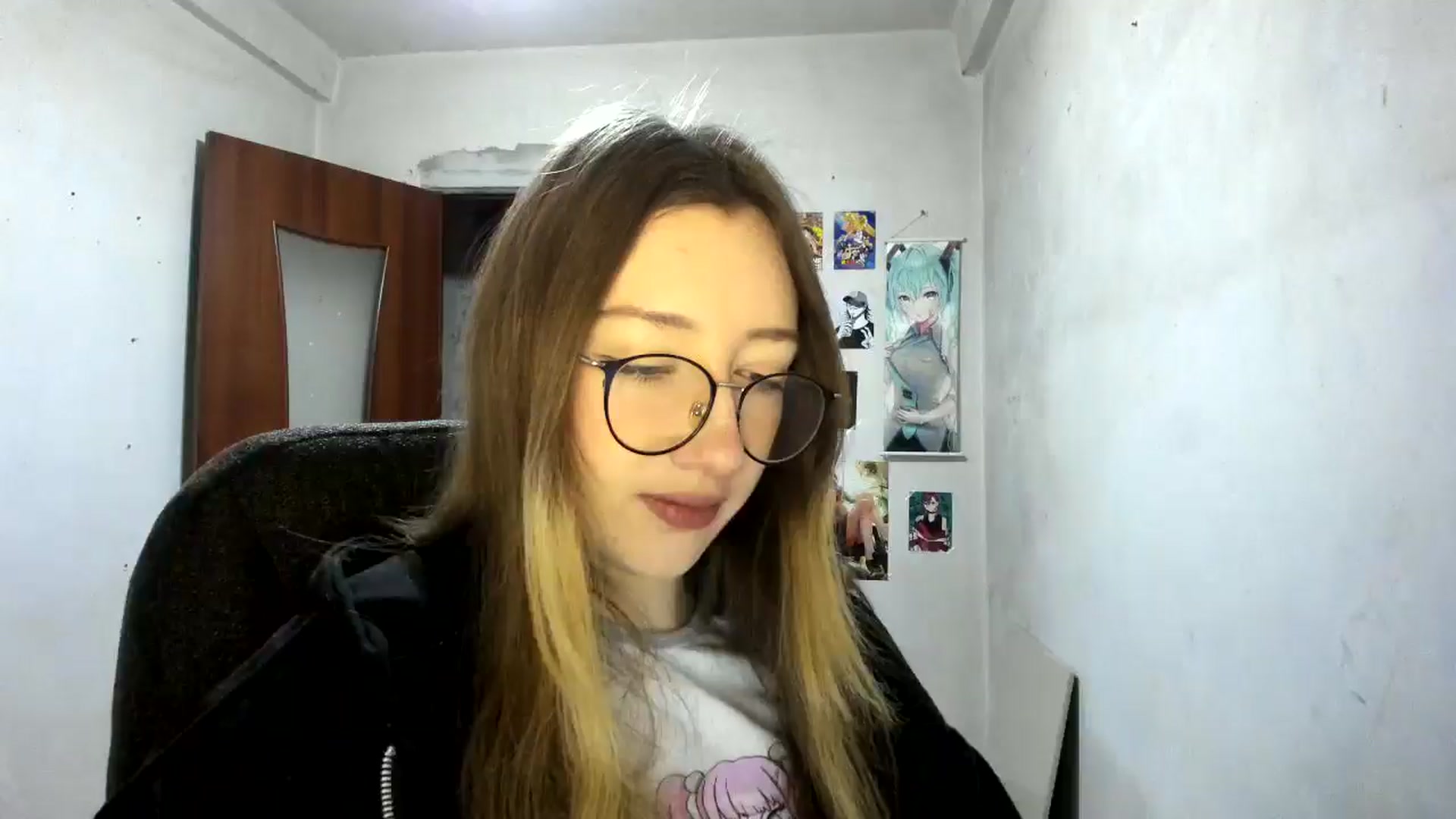 Gallery image thumbnail from CandyyCrushh's myfreecams stream on, 02/09/2025, 14:34 image 18 of 20