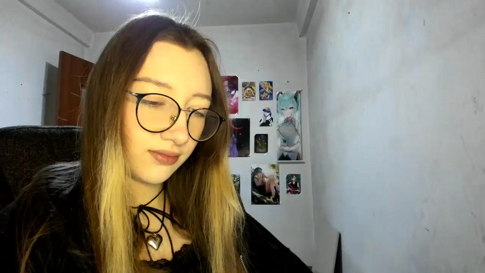 Gallery image thumbnail from CandyyCrushh's myfreecams stream on, 02/15/2025, 18:24 image 18 of 20
