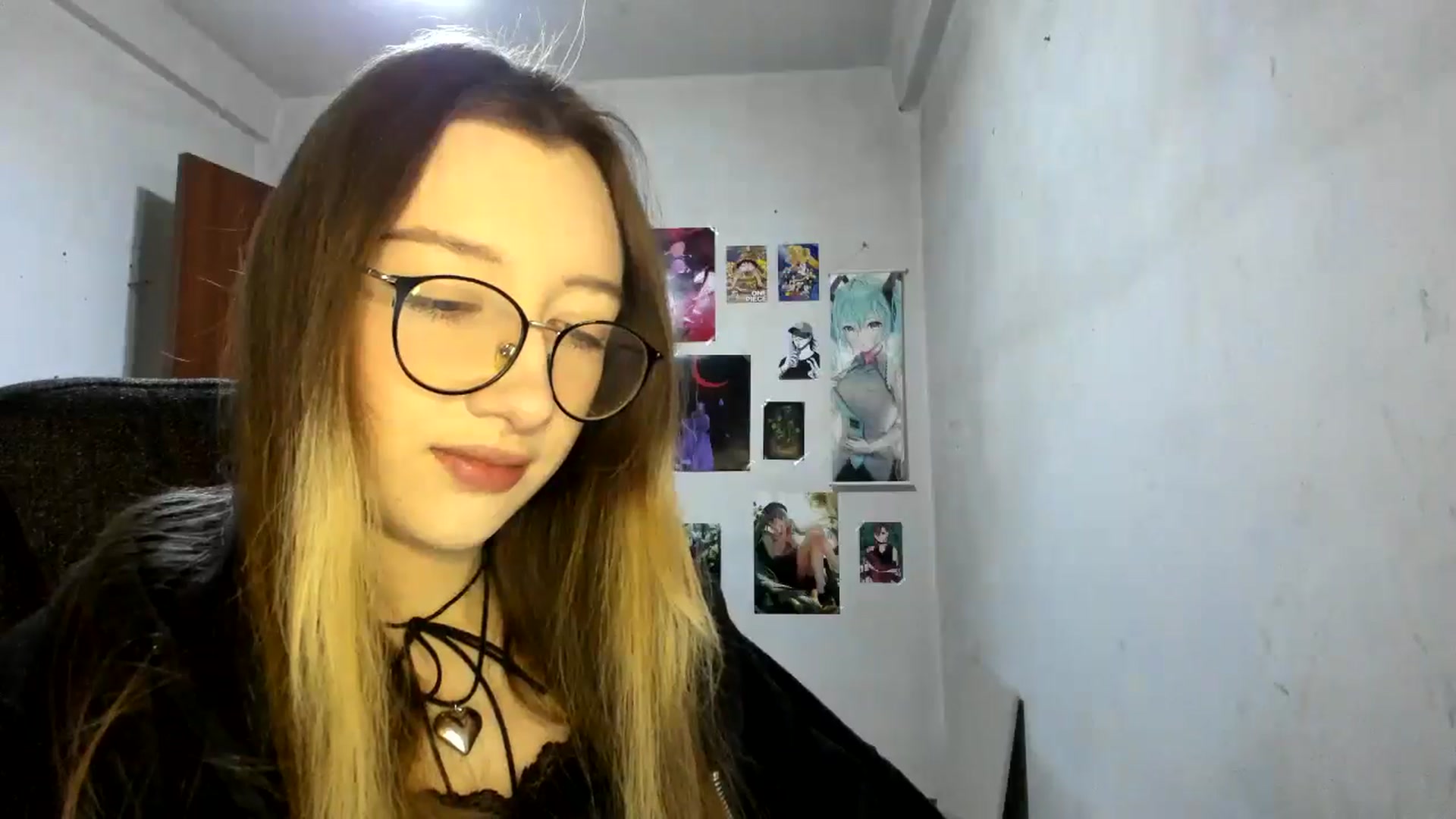 Gallery image thumbnail from CandyyCrushh's myfreecams stream on, 02/15/2025, 18:24 image 20 of 20