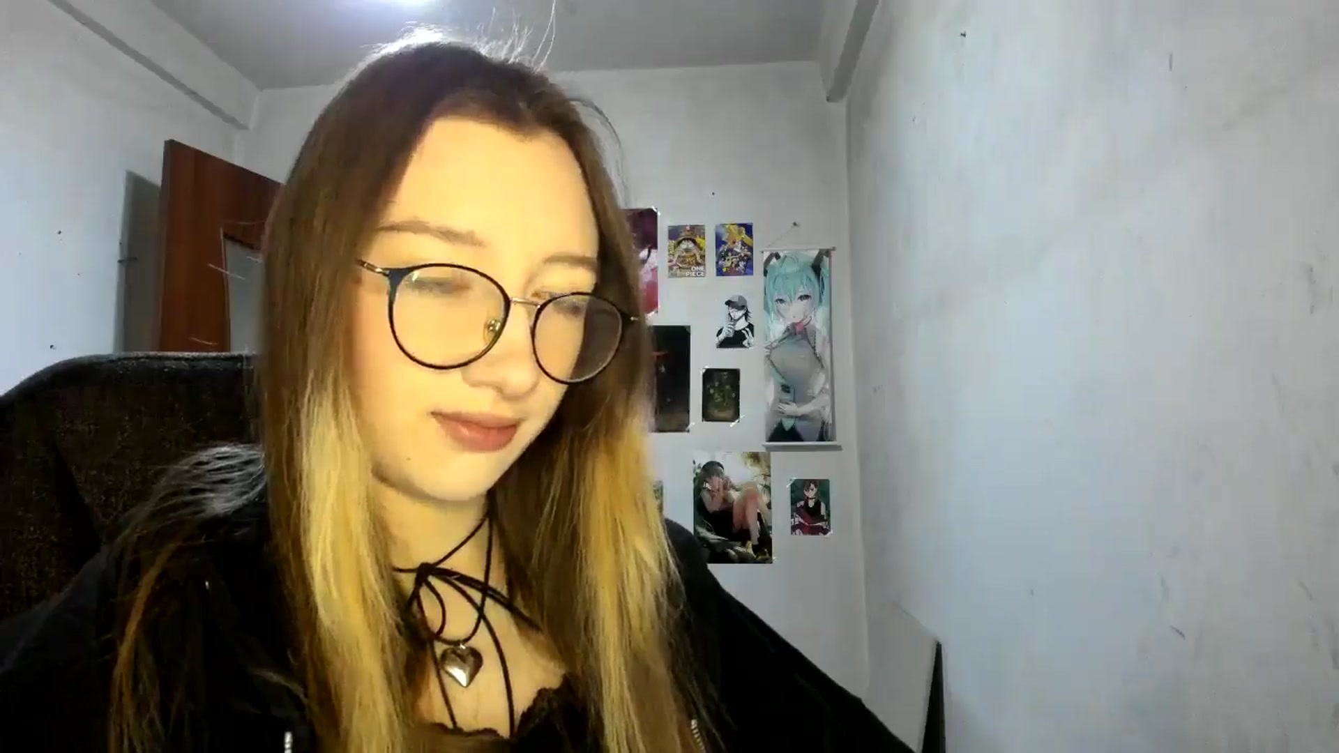 Gallery image thumbnail from CandyyCrushh's myfreecams stream on, 02/15/2025, 18:24 image 13 of 20