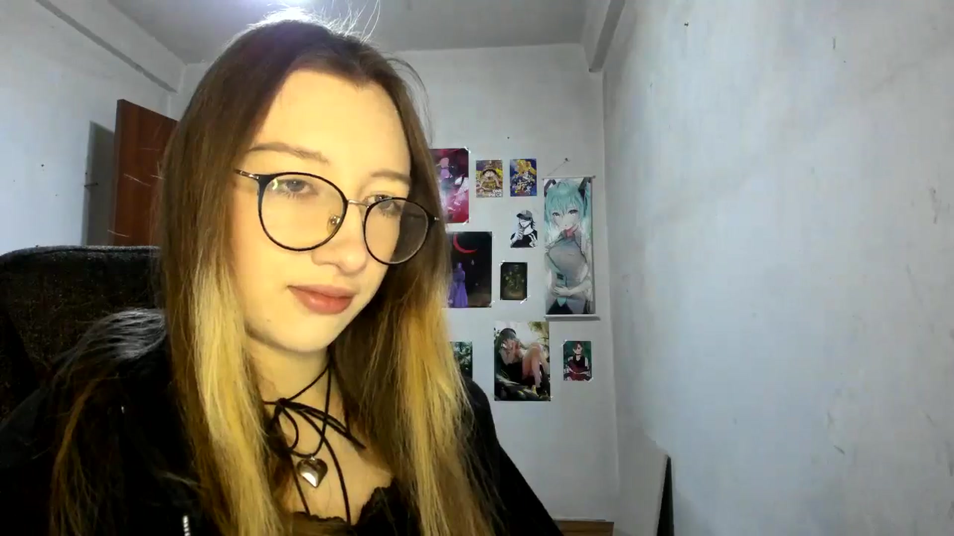 Gallery image thumbnail from CandyyCrushh's myfreecams stream on, 02/15/2025, 18:24 image 11 of 20