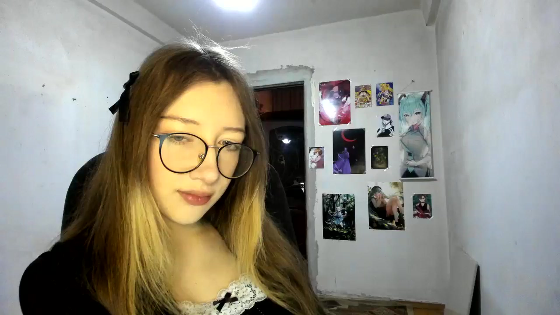 Gallery image thumbnail from CandyyCrushh's myfreecams stream on, 02/21/2025, 17:40 image 16 of 20