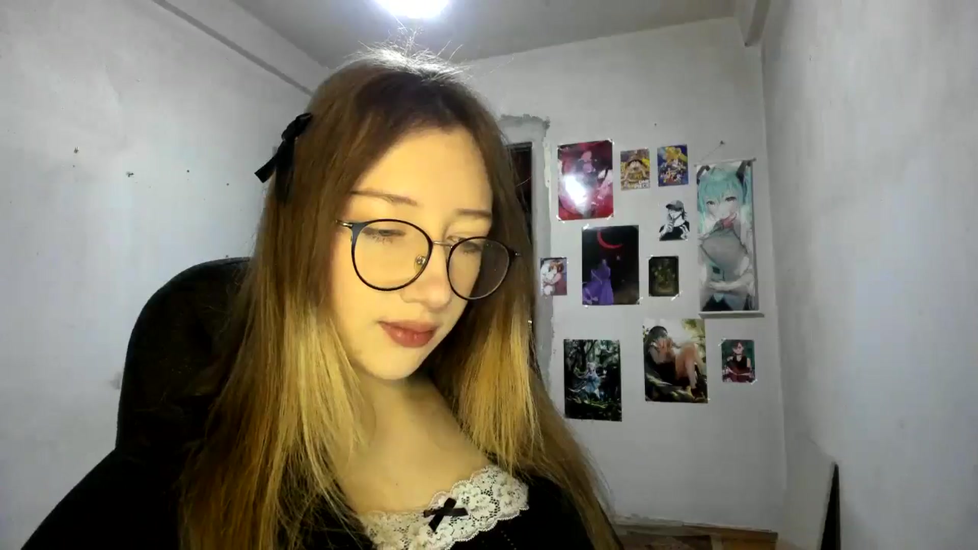 Gallery image thumbnail from CandyyCrushh's myfreecams stream on, 02/21/2025, 17:40 image 4 of 20
