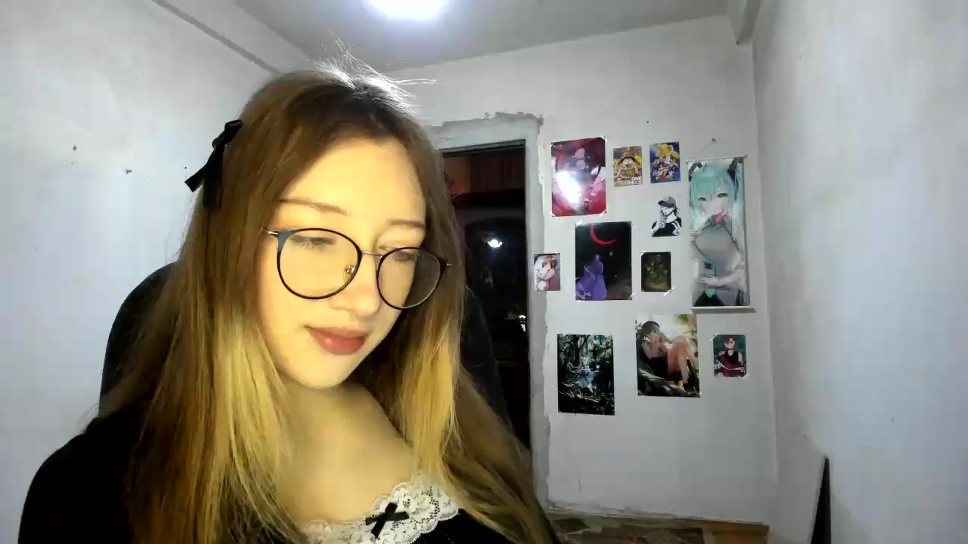 Gallery image thumbnail from CandyyCrushh's myfreecams stream on, 02/21/2025, 17:40 image 14 of 20