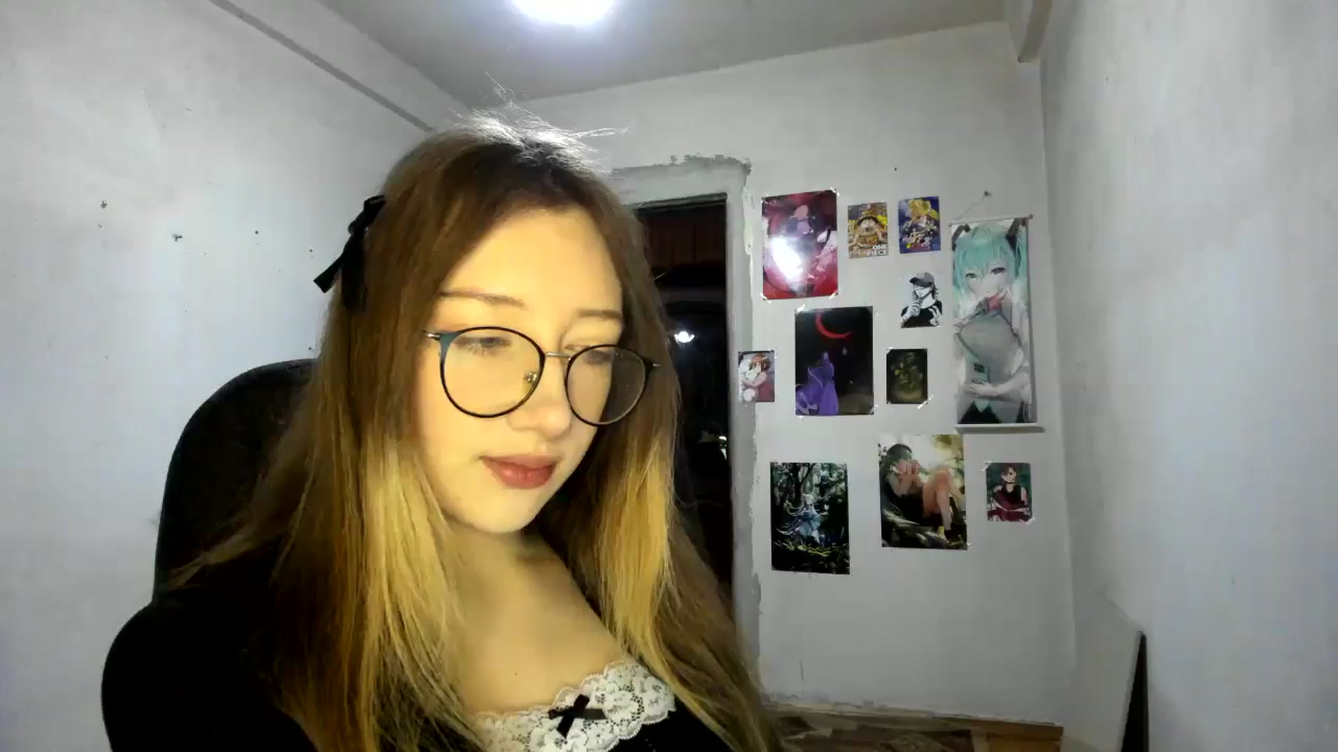 Gallery image thumbnail from CandyyCrushh's myfreecams stream on, 02/21/2025, 17:40 image 18 of 20