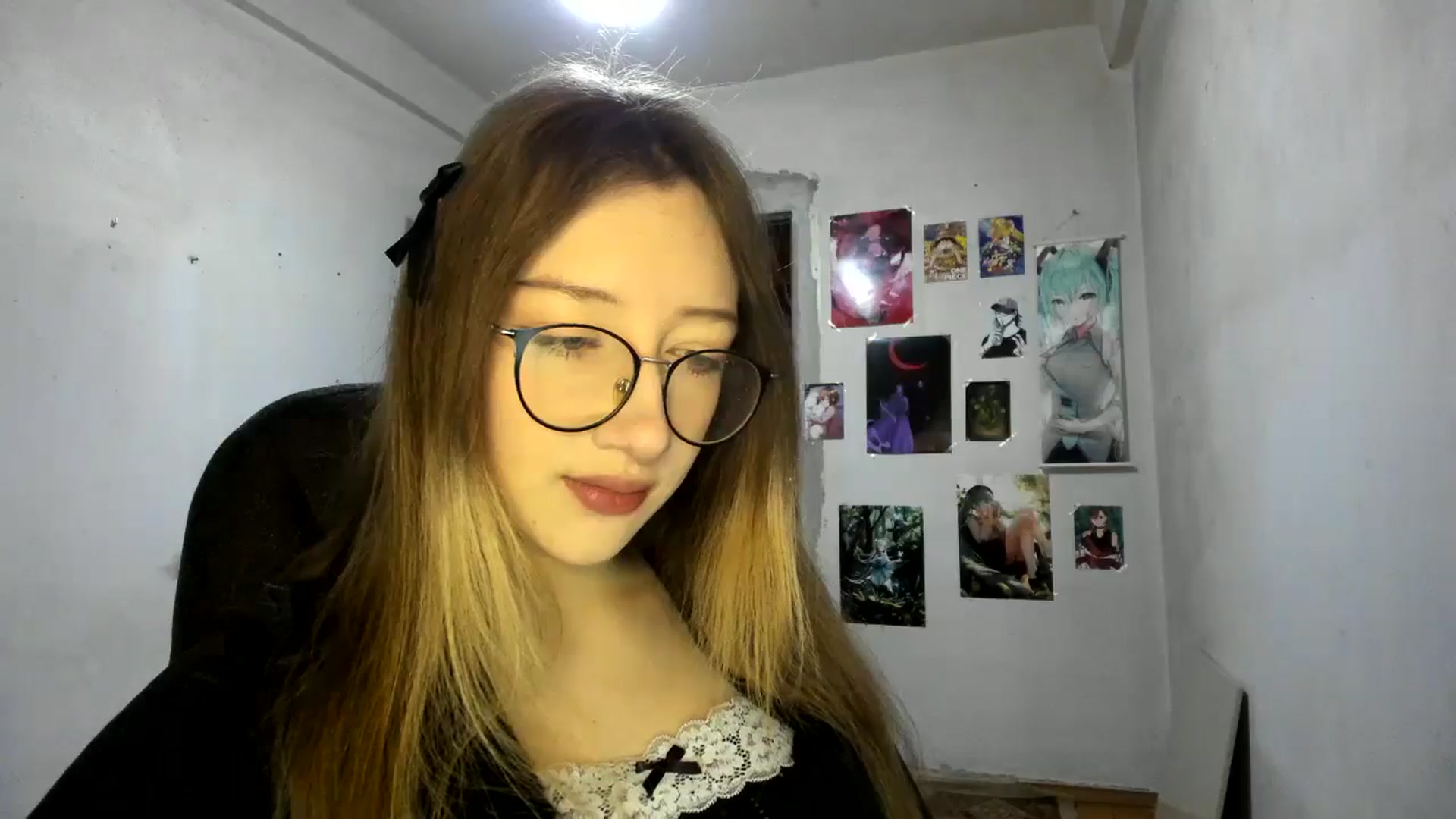 Gallery image thumbnail from CandyyCrushh's myfreecams stream on, 02/21/2025, 17:40 image 3 of 20