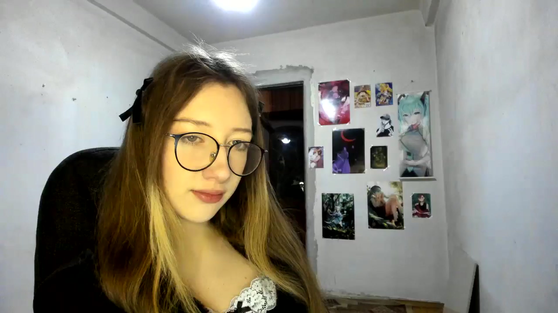 Gallery image thumbnail from CandyyCrushh's myfreecams stream on, 02/21/2025, 18:21 image 5 of 20