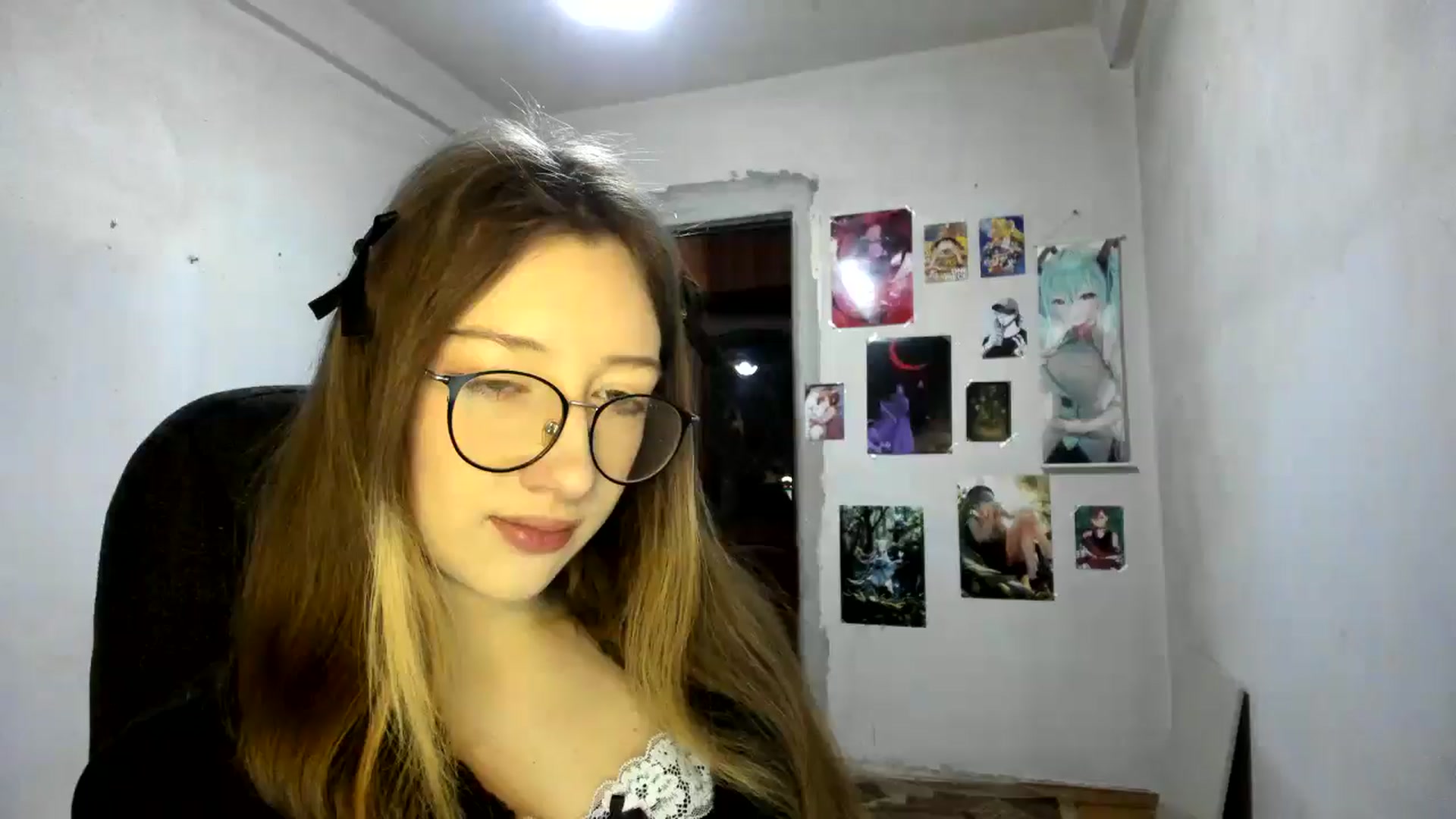 Gallery image thumbnail from CandyyCrushh's myfreecams stream on, 02/21/2025, 18:21 image 13 of 20