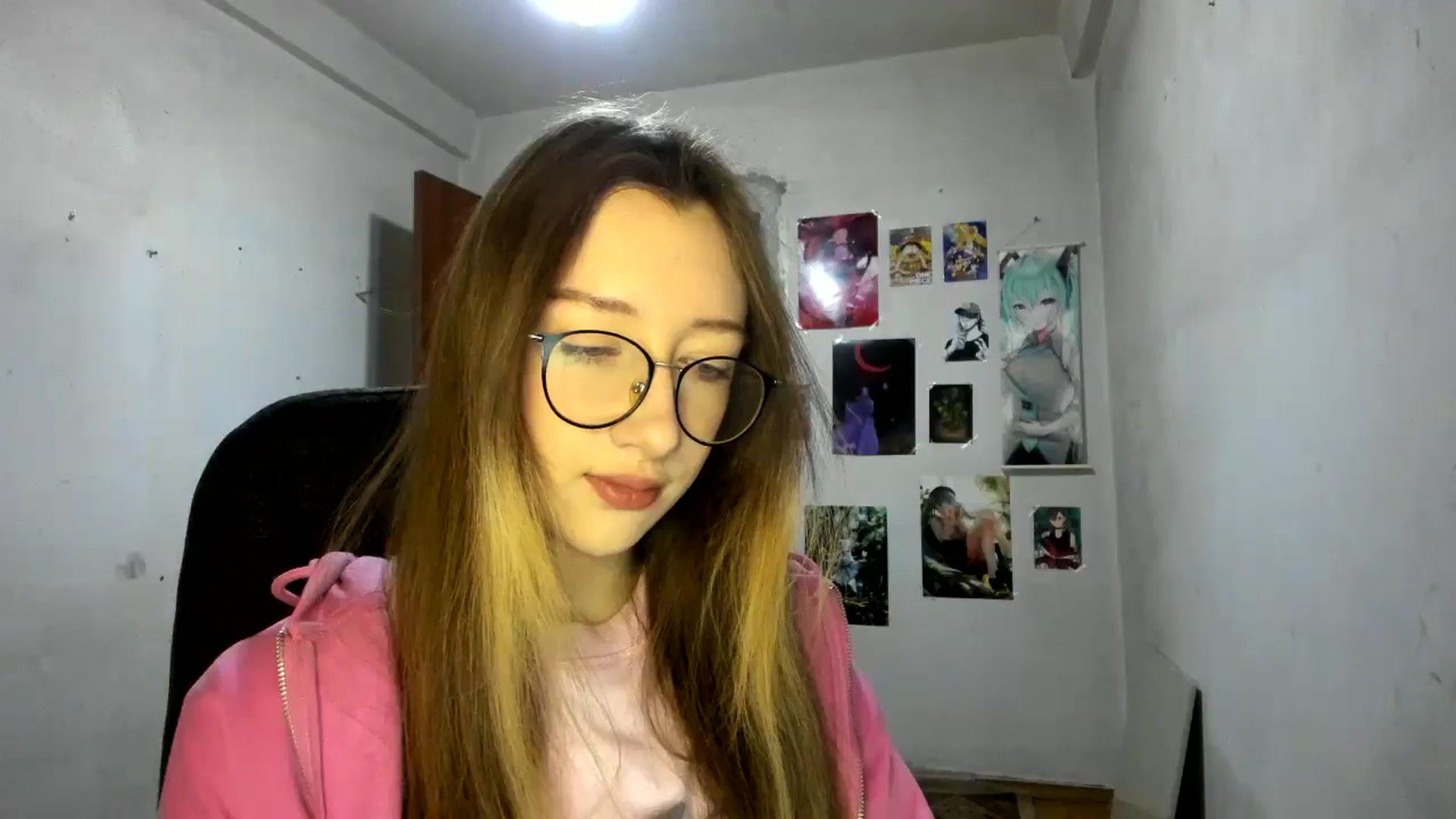 Gallery image thumbnail from CandyyCrushh's myfreecams stream on, 02/26/2025, 16:56 image 3 of 20